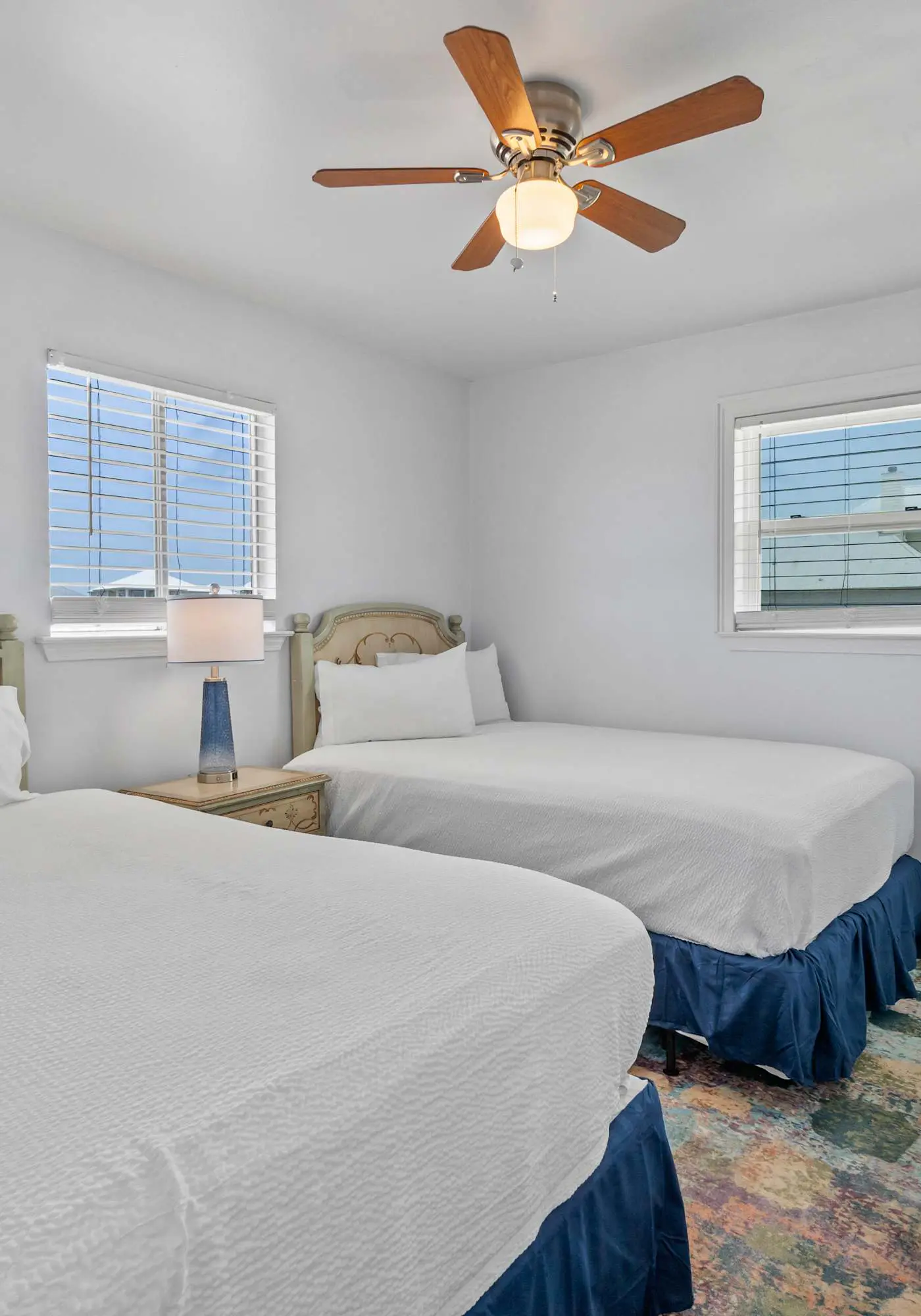 Beachfront Home with Spacious Waterfront Deck and Pet Friendly
