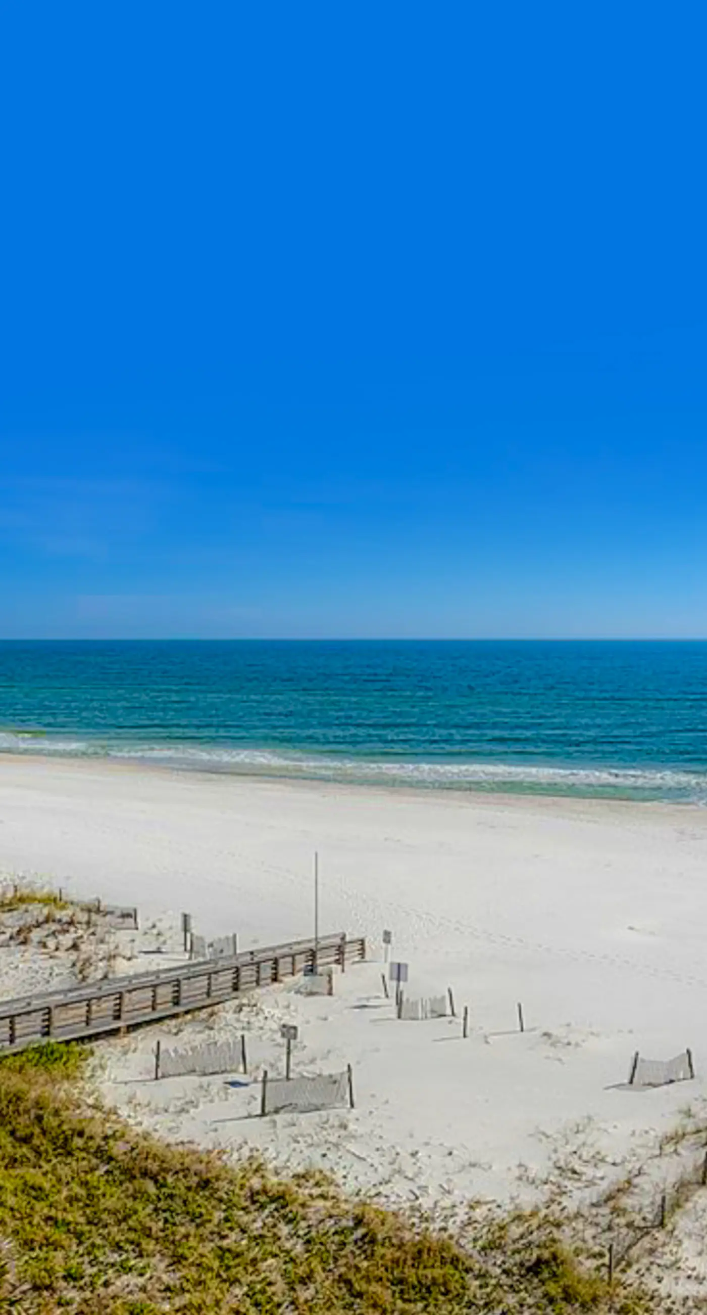 Gulf-front condo on 5th floor with amazing views, on-site pool & balcony