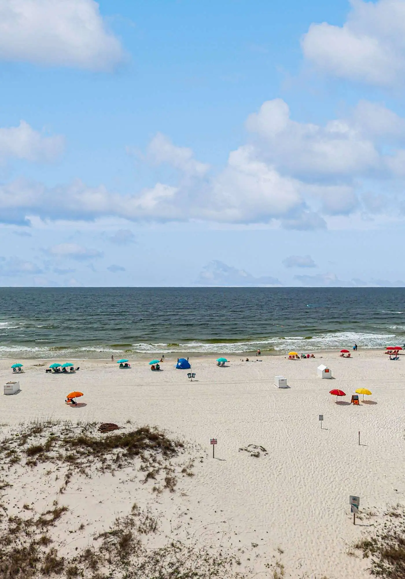 Gulf-front 5th-floor condo with balcony, pool & beach access - snowbird-friendly