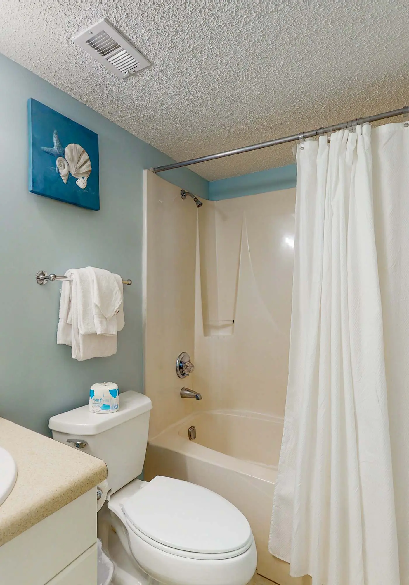 Gulf-Front Condo w/Shared Outdoor Pool, Private Balcony, Incredible Views & WiFi
