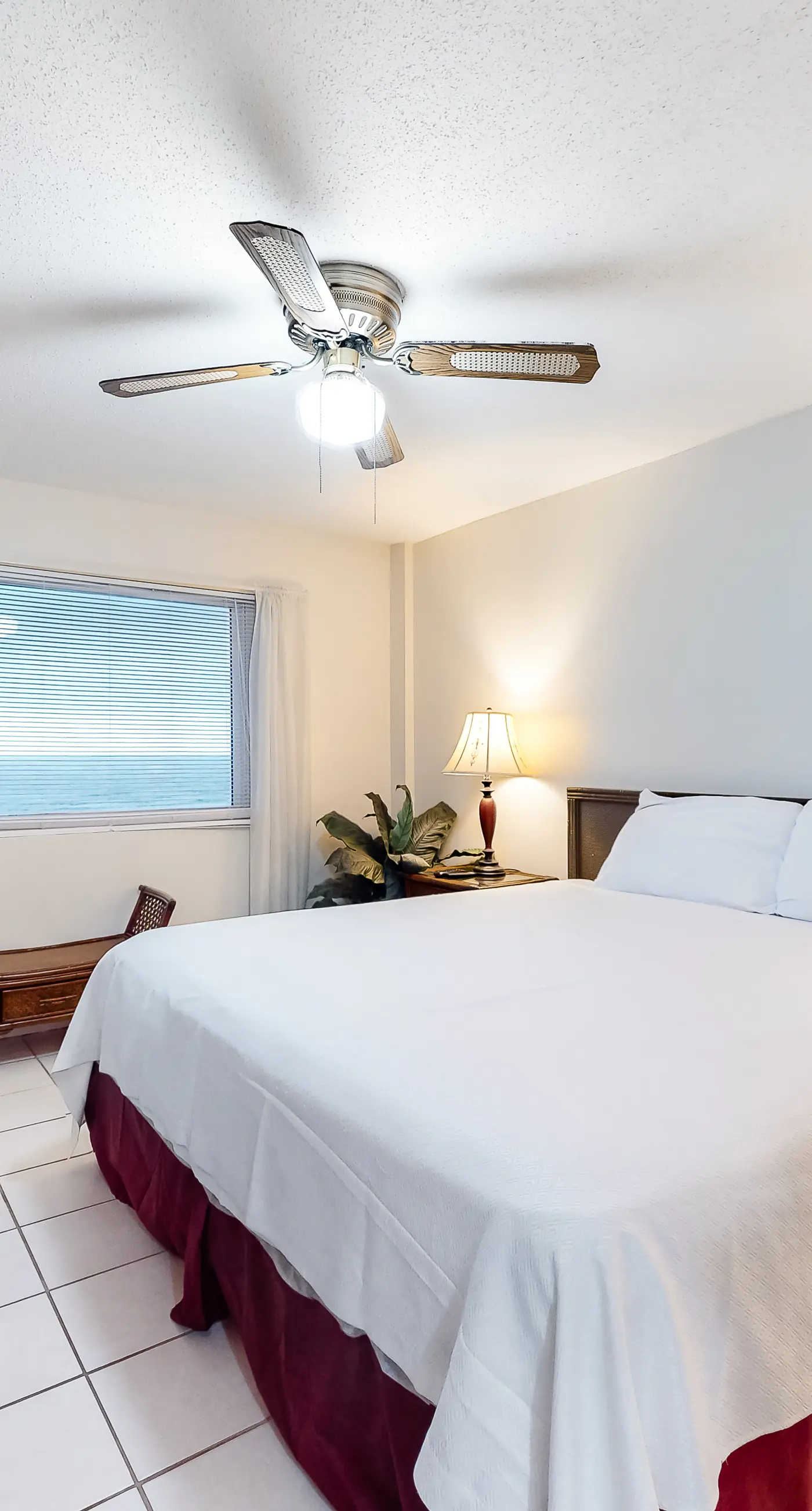 5th-floor beach/Gulf-front condo with balcony, great views, & pool access