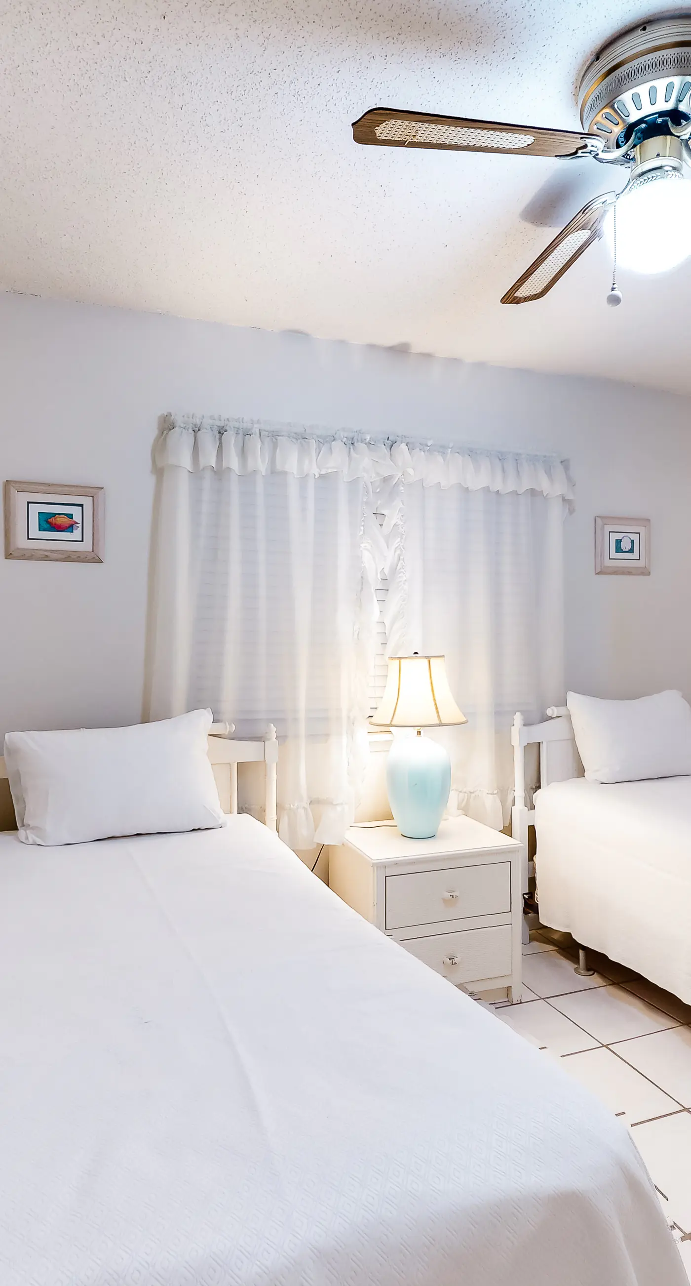 5th-floor beach/Gulf-front condo with balcony, great views, & pool access