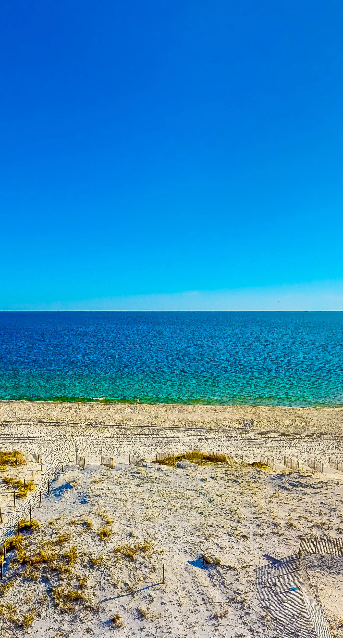 5th-floor beach/Gulf-front condo with balcony, great views, & pool access