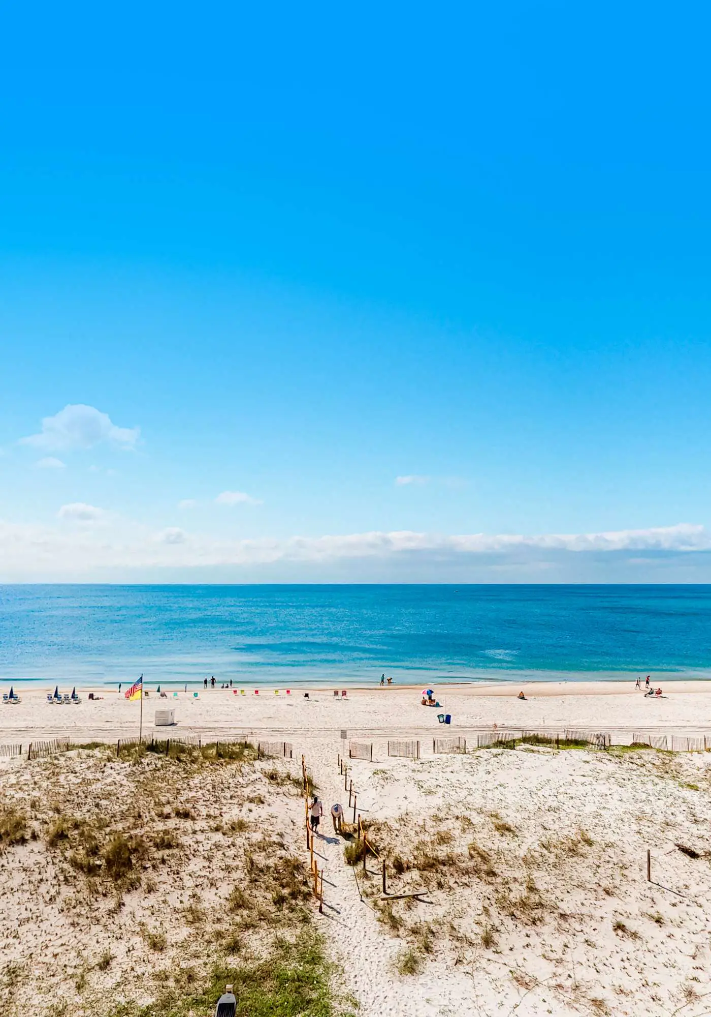 Gulf-Front 4th-Floor Condo with Shared Outdoor Pool, CentralAC, Private Balcony