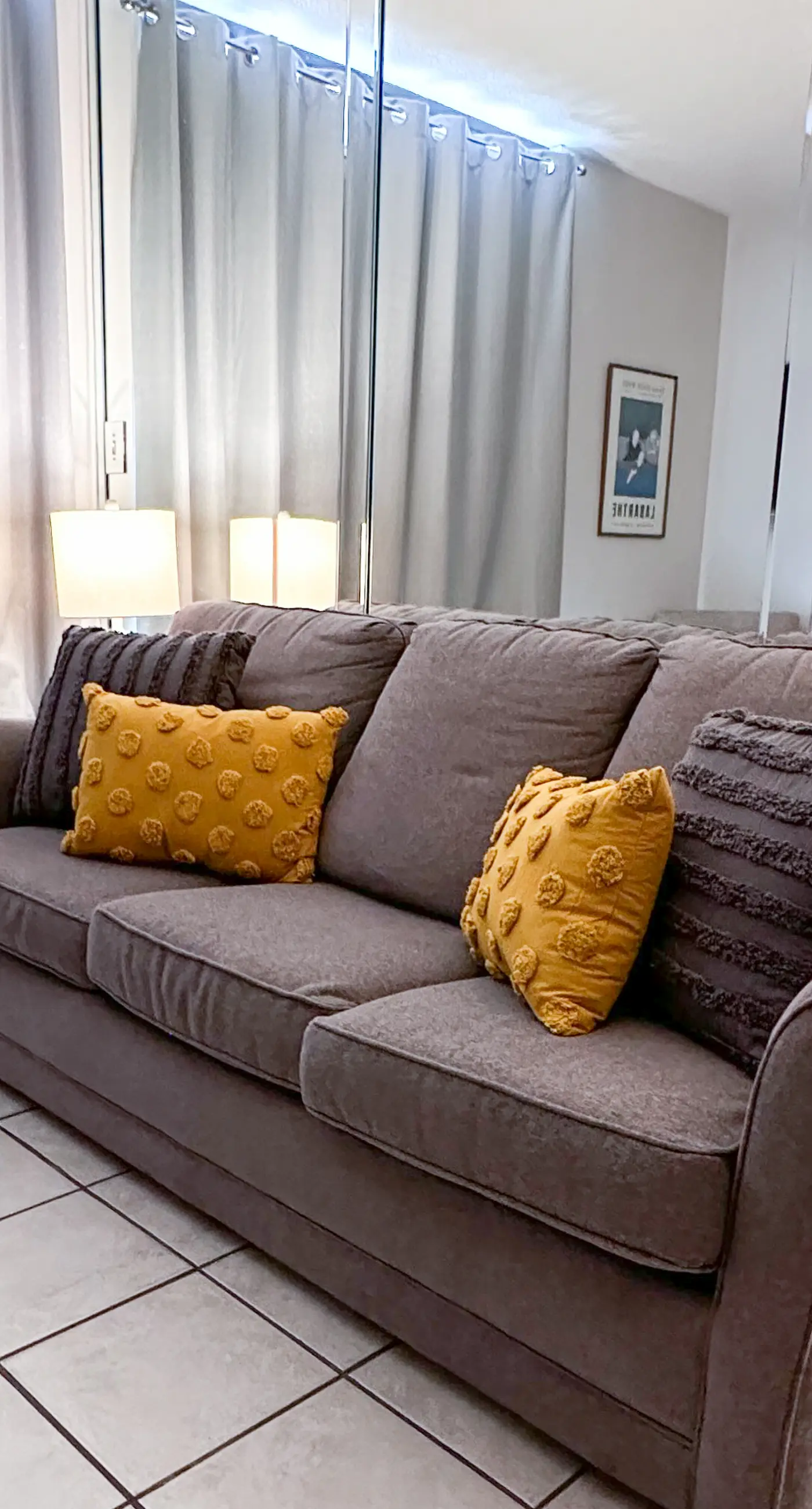 Breezy Condo near the Beach w/Balcony, A/C, Shared Pool, Tennis, Hot Tub, WiFi