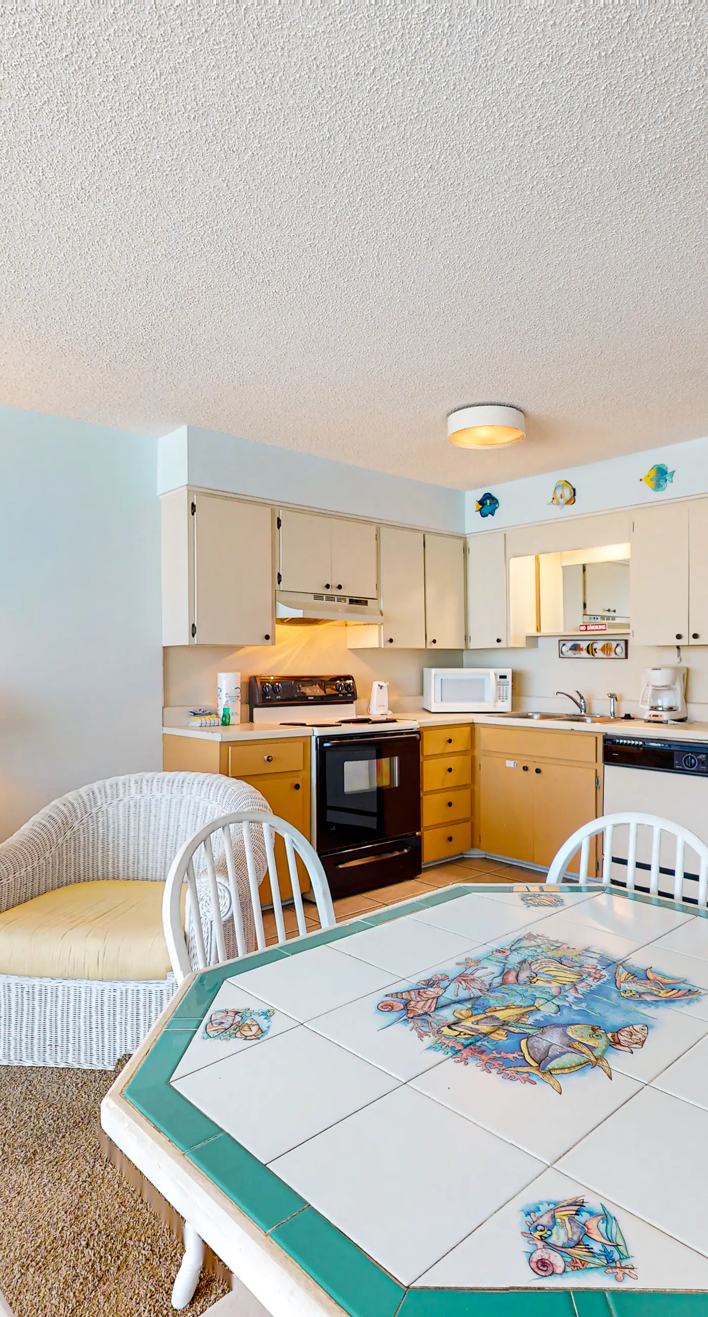 Beachfront Condo with Shared Outdoor Pool, Central AC, Private Balcony, Views, & WiFi