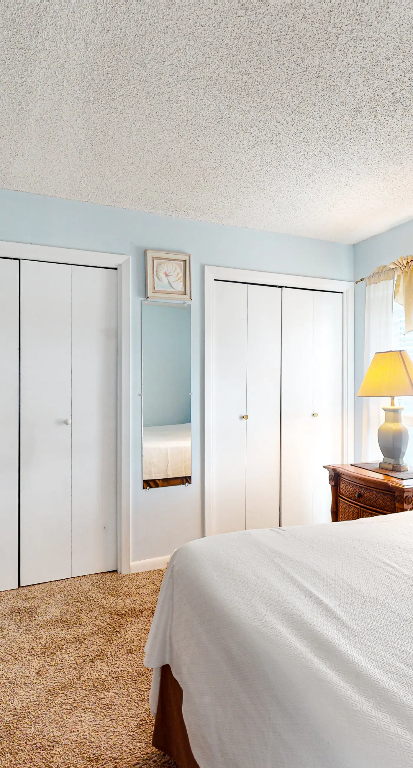 Beachfront Condo with Shared Outdoor Pool, Central AC, Private Balcony, Views, & WiFi