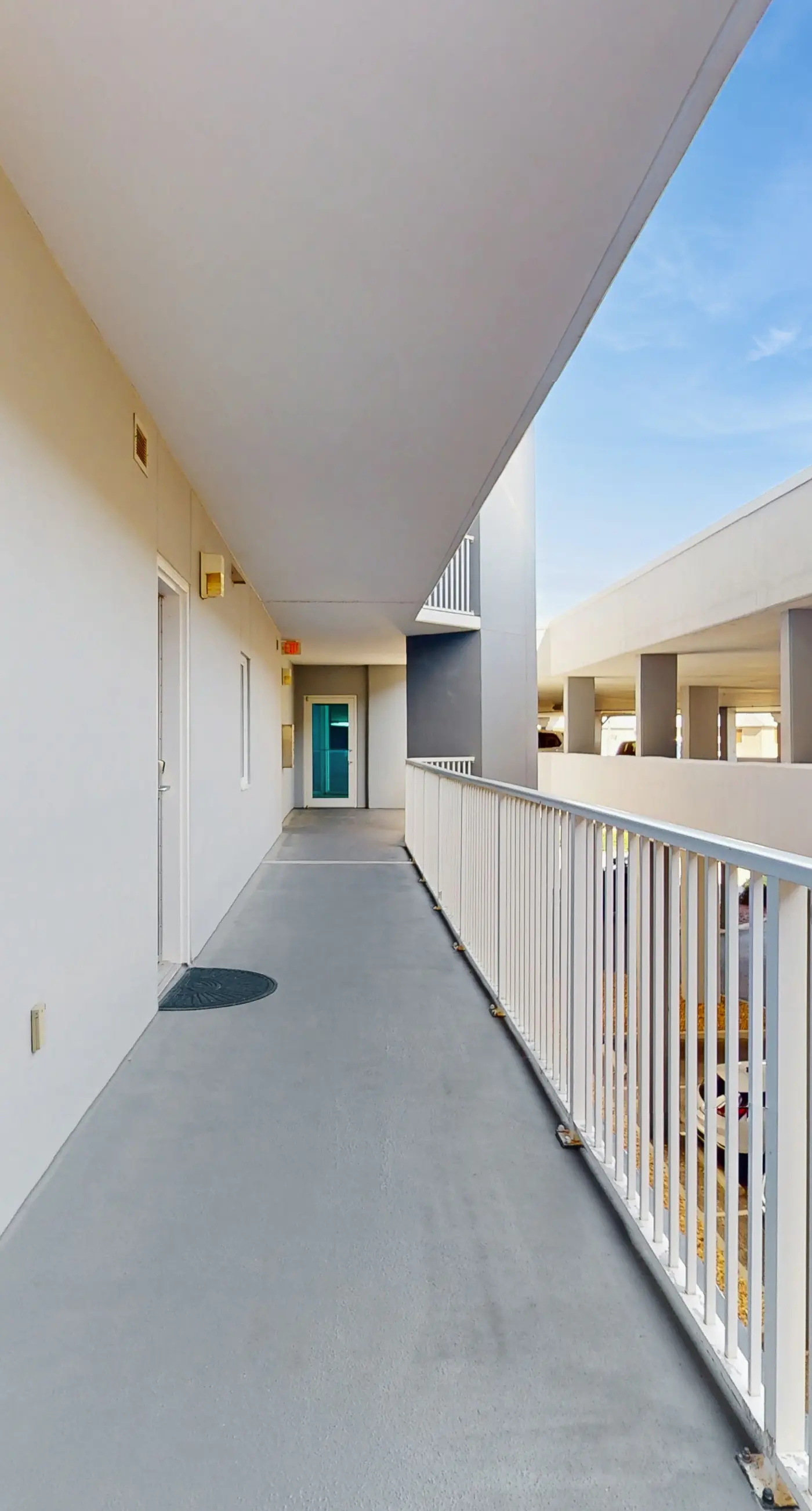 Gulf-Front Condo on the Beach w/ Balcony & Shared Pools/Hot Tubs/Sauna/Gym