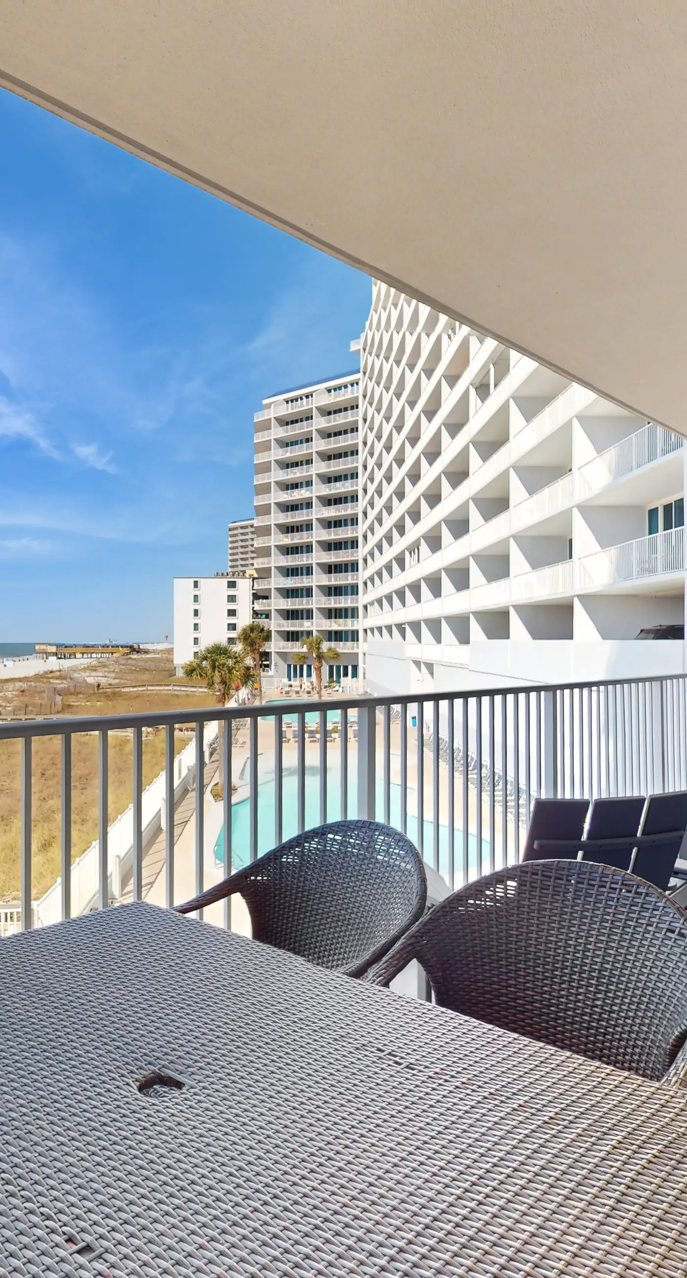Gulf-Front Condo on the Beach w/ Balcony & Shared Pools/Hot Tubs/Sauna/Gym