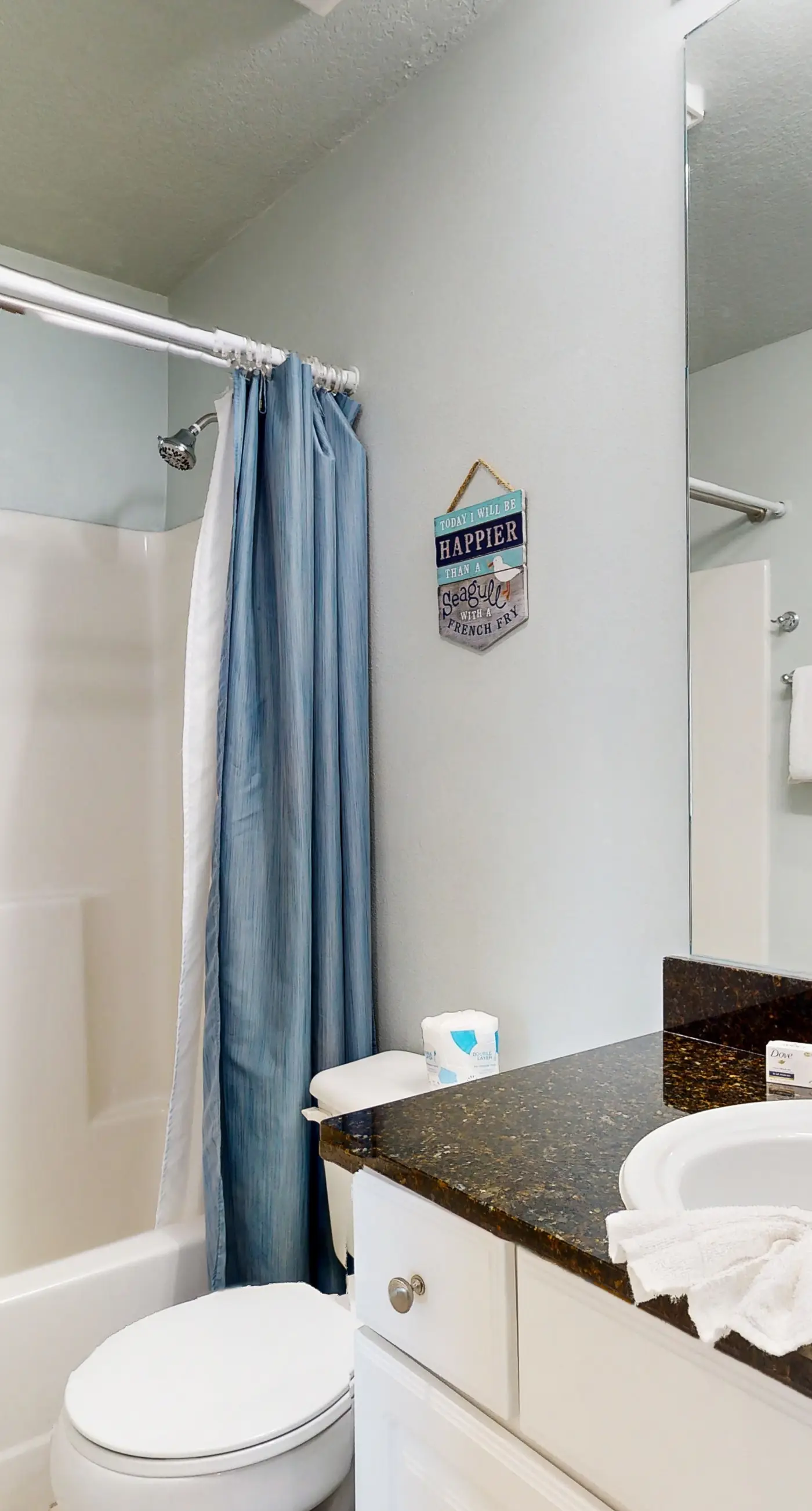 Gulf-Front Condo w/ Big Beach Views, Balcony, WiFi & Shared Pools/Hot Tubs/Gym