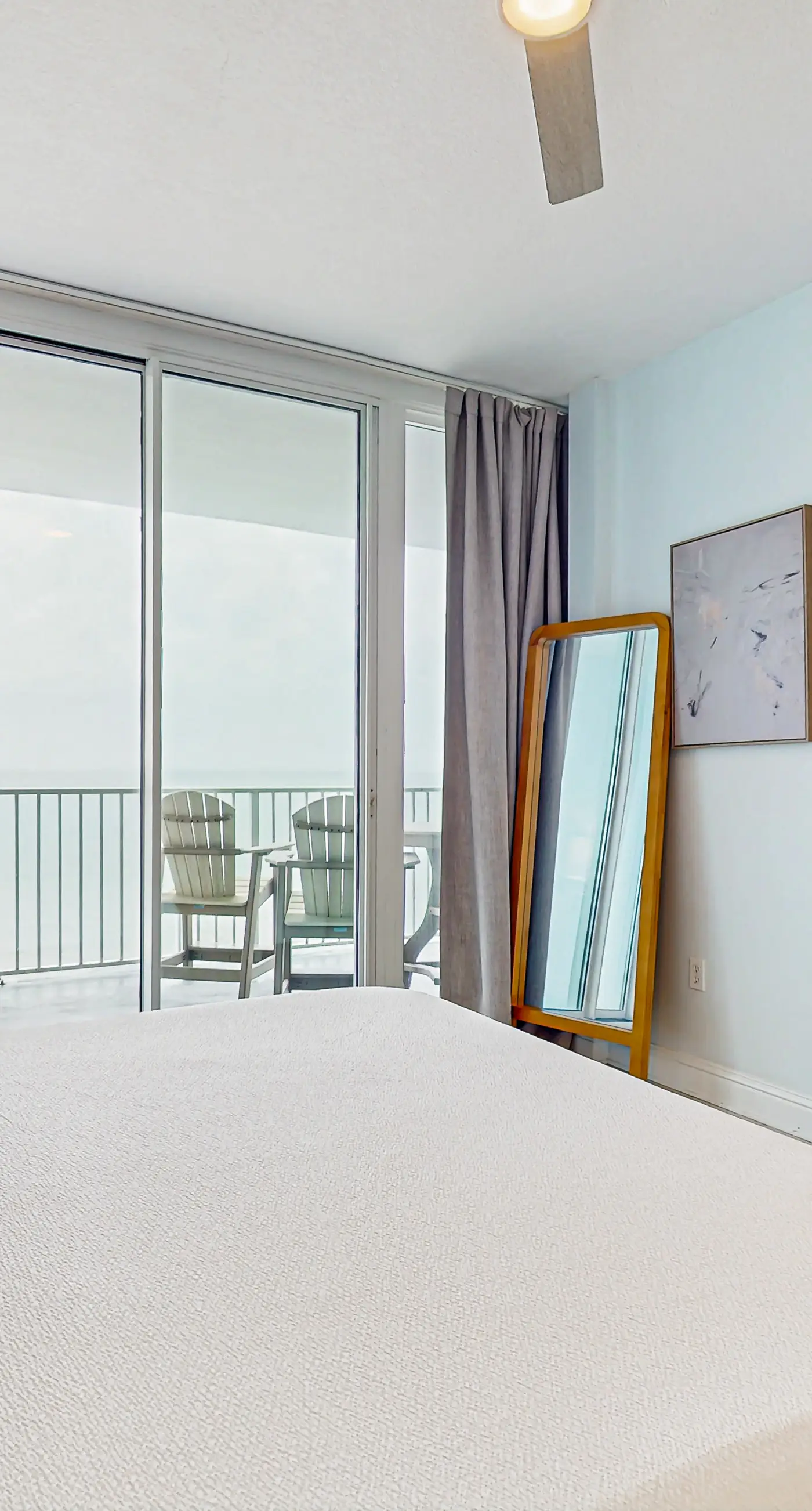 Gulf-Front, 12th-Floor Condo w/ Great View, Balcony, AC & Shared Pools/Hot Tubs