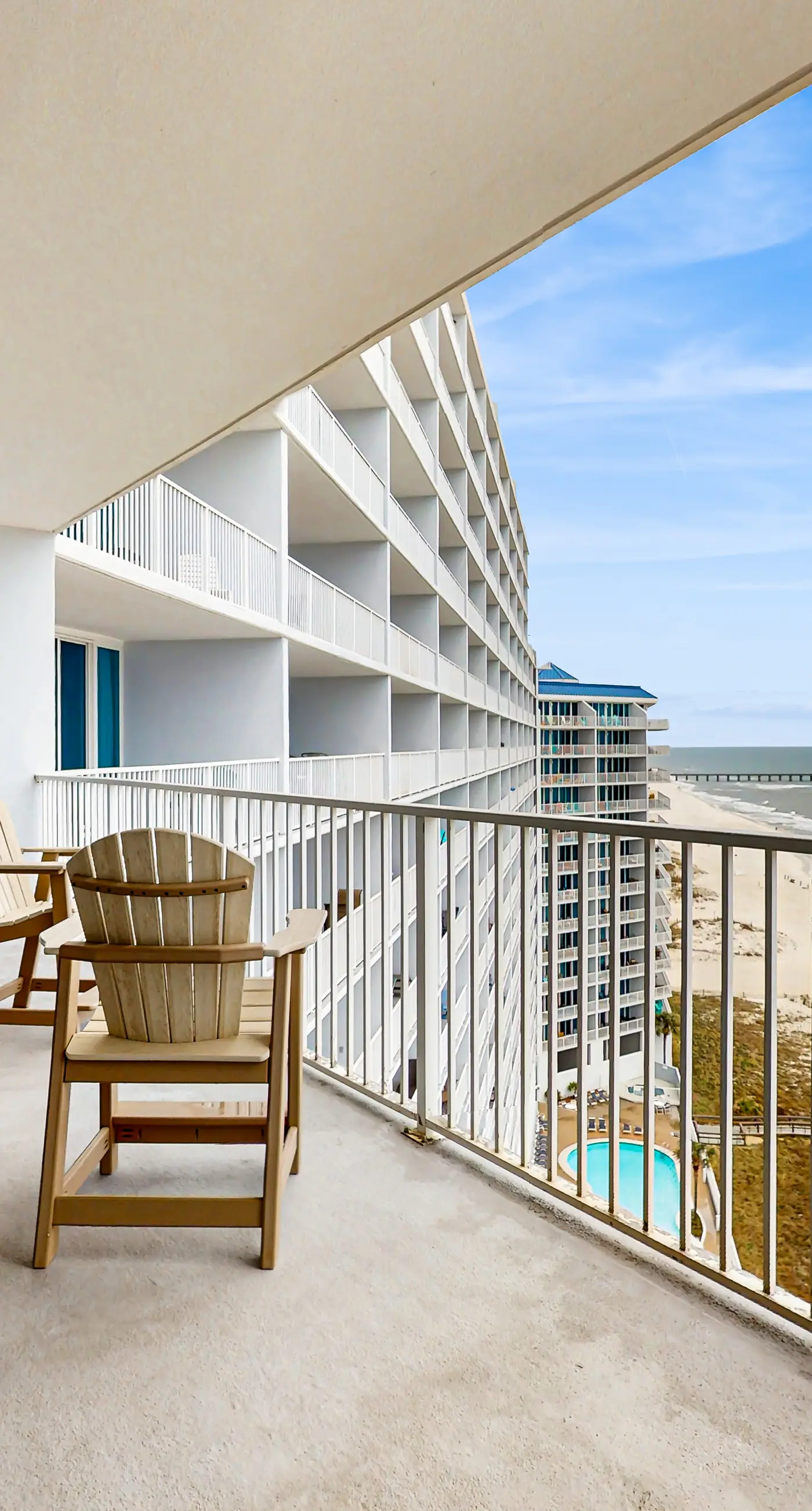 Gulf-Front, 12th-Floor Condo w/ Great View, Balcony, AC & Shared Pools/Hot Tubs