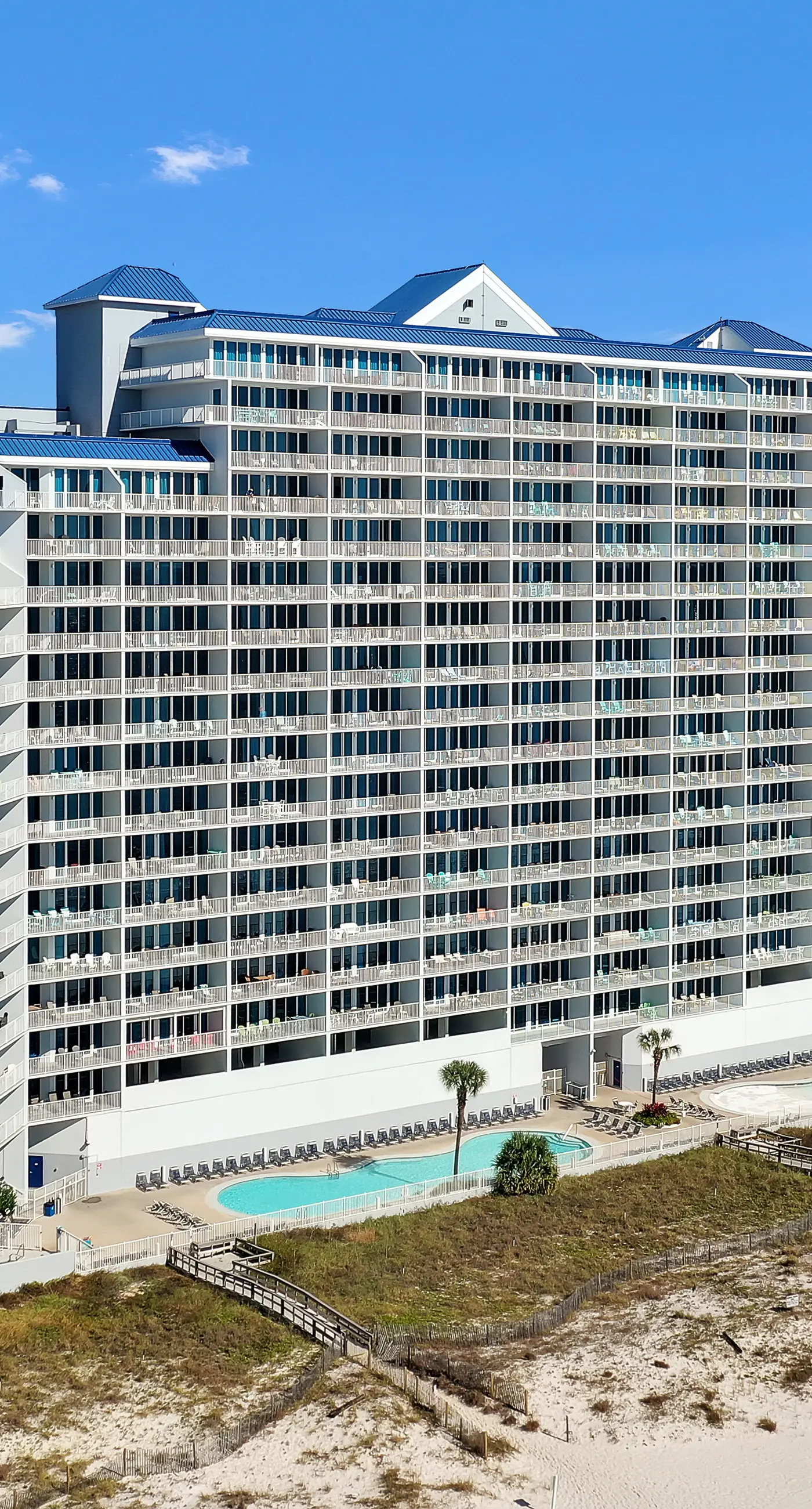 Gulf-Front, 12th-Floor Condo w/ Great View, Balcony, AC & Shared Pools/Hot Tubs