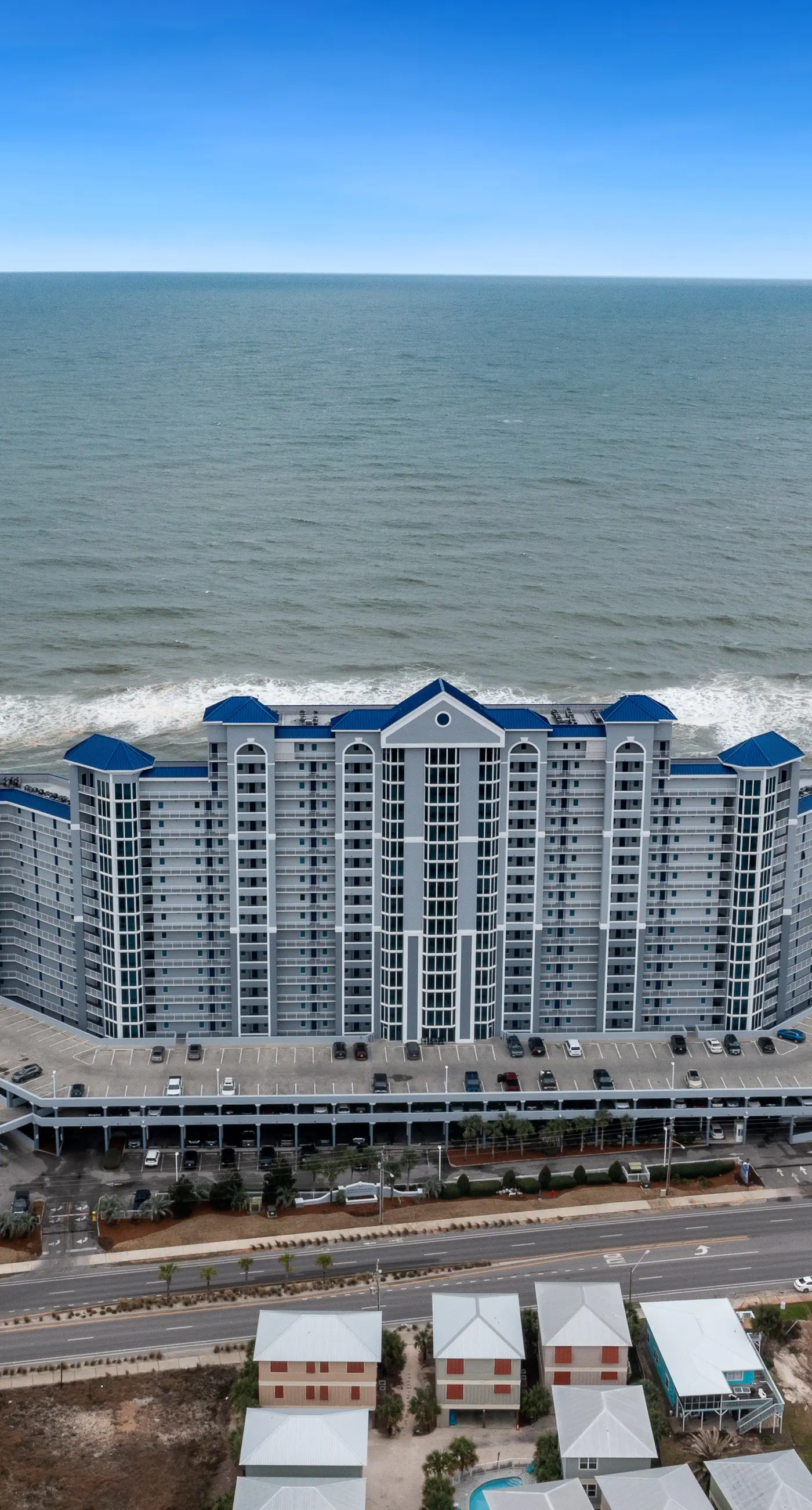 Gulf-Front, 12th-Floor Condo w/ Great View, Balcony, AC & Shared Pools/Hot Tubs