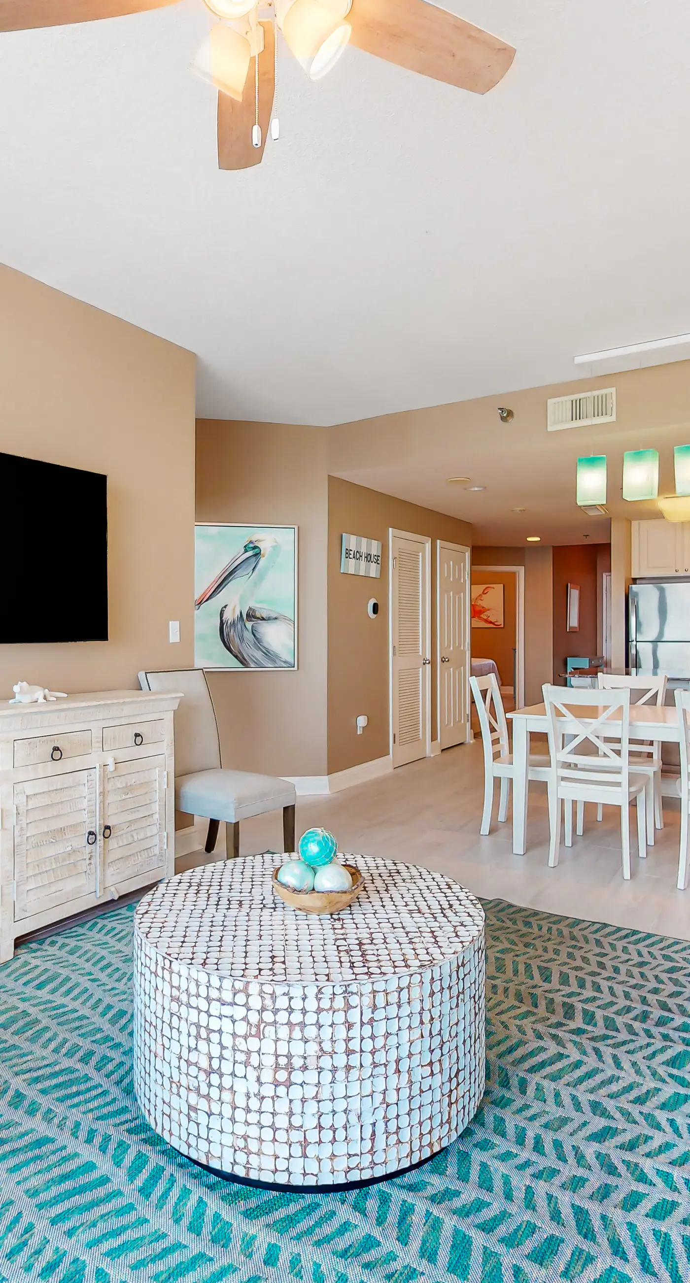 Gulf-Front Condo w/ Beach View, Balcony, AC & Resort Pools/Hot Tubs/Sauna