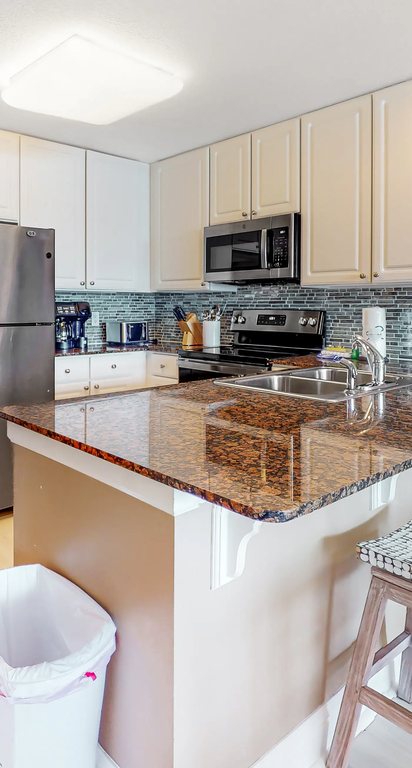 Gulf-Front Condo w/ Beach View, Balcony, AC & Resort Pools/Hot Tubs/Sauna