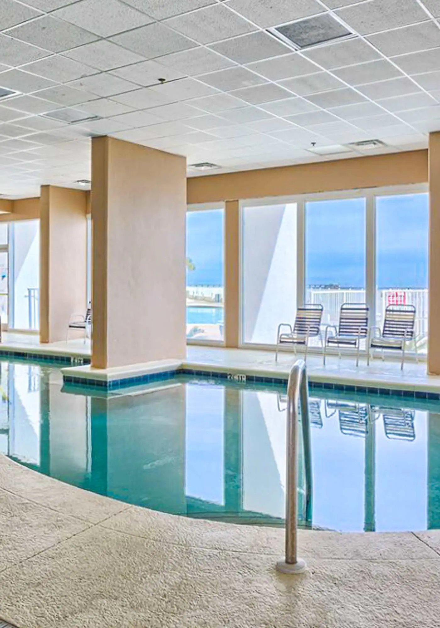 Gulf-Front Condo w/ Beach View, Balcony, AC & Resort Pools/Hot Tubs/Sauna