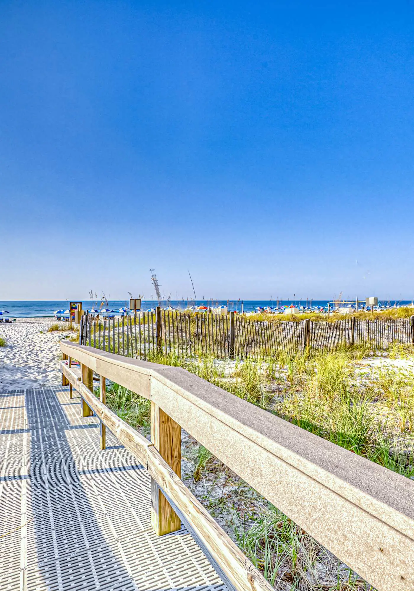 Gulf-Front Condo w/ Beach View, Balcony, AC & Resort Pools/Hot Tubs/Sauna