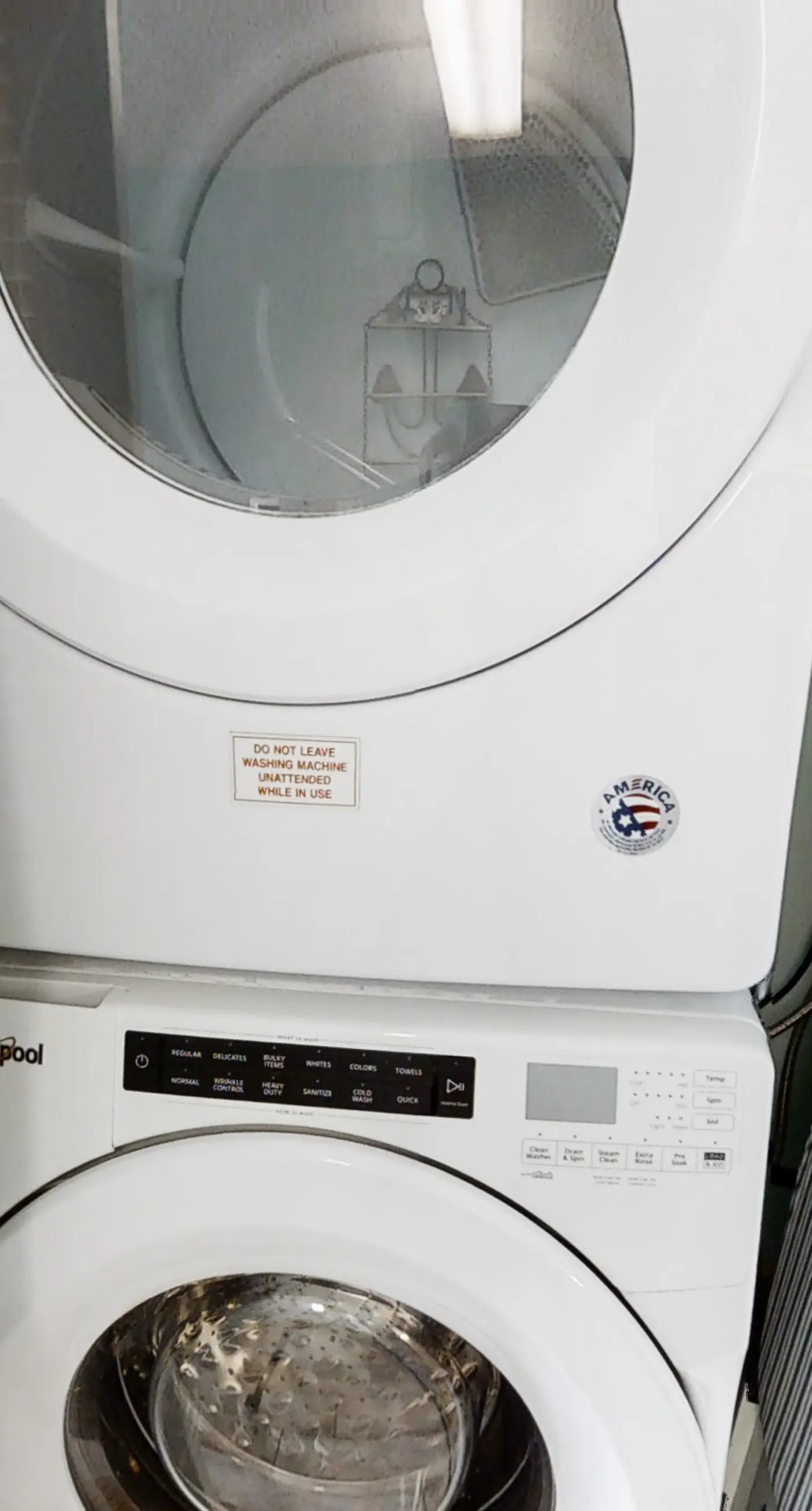 Comfortable Gulf-front condo with pool, hot tub, washer dryer, & central AC