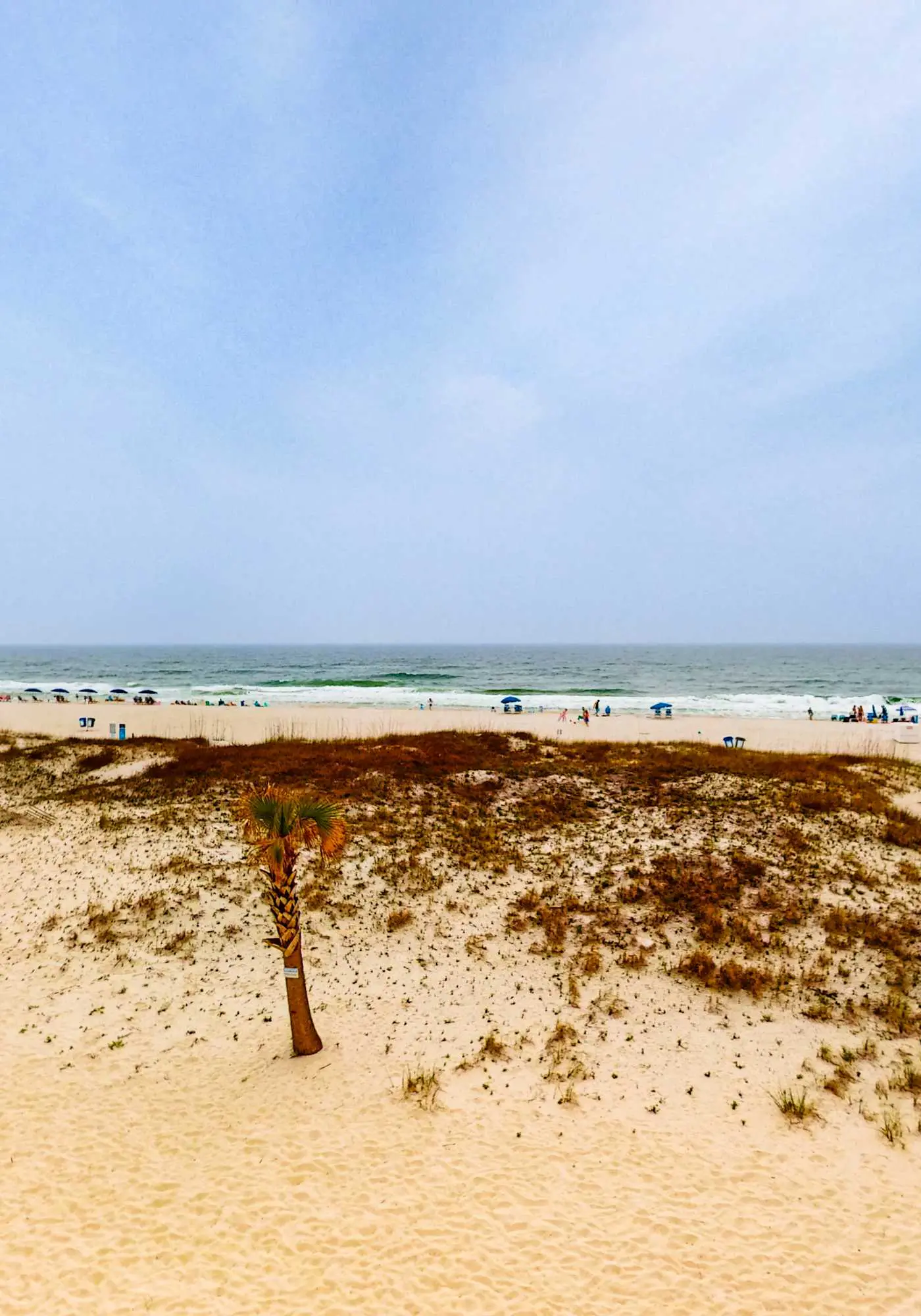 Multi-Level, Beachfront Condo w/ Gulf Views, Deck, WiFi, AC & Shared Pool