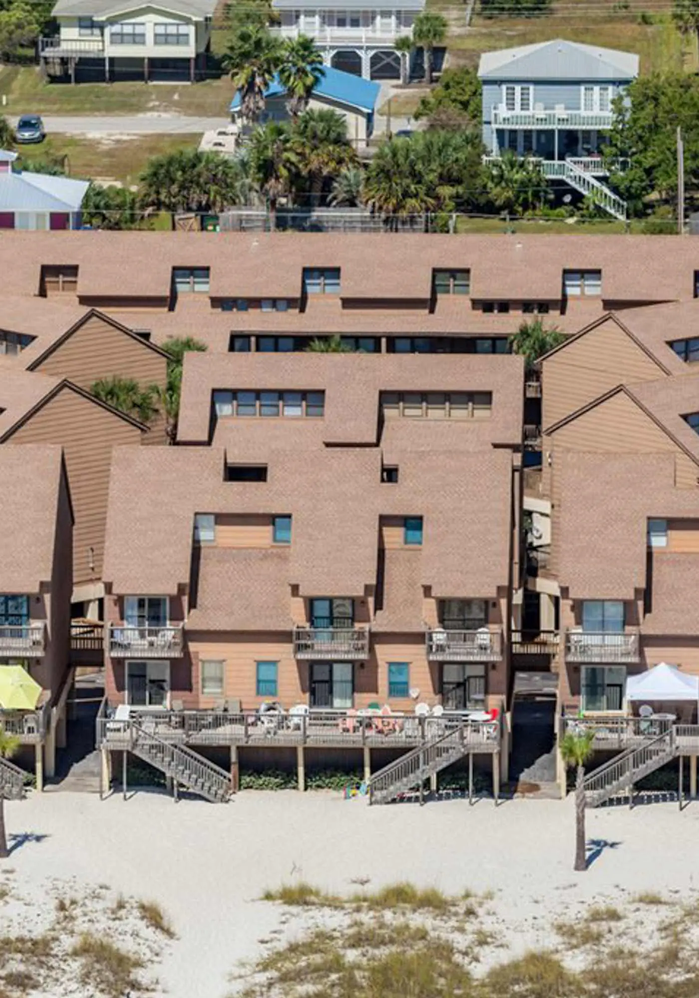 Multi-Level, Beachfront Condo w/ Gulf Views, Deck, WiFi, AC & Shared Pool