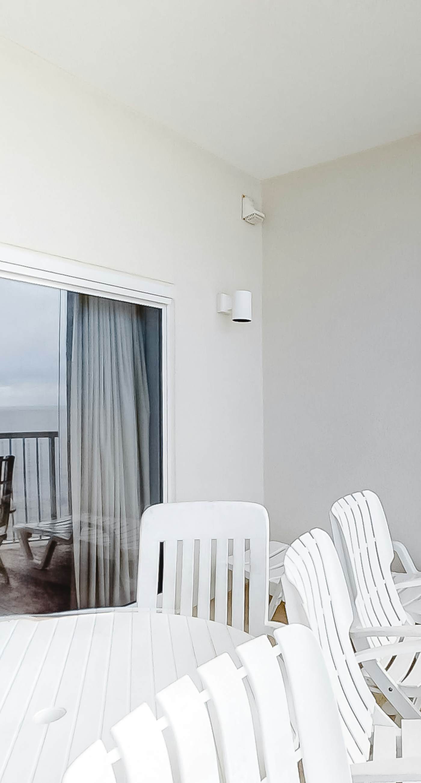 Serene Gulf-front condo with pool, hot tub, sauna, washer/dryer, & central AC