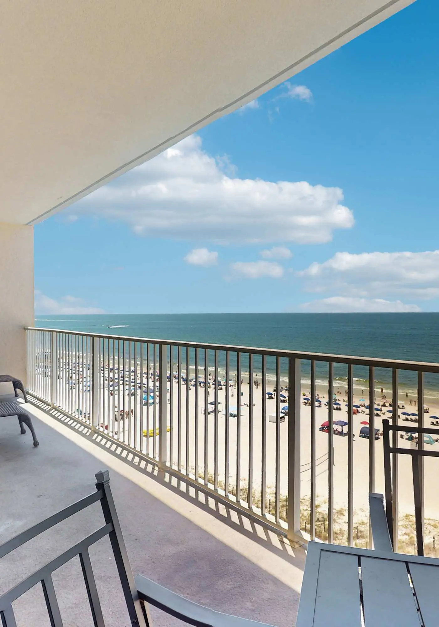 Inviting Gulf-front condo with pool, sauna, washer,dryer, & central AC