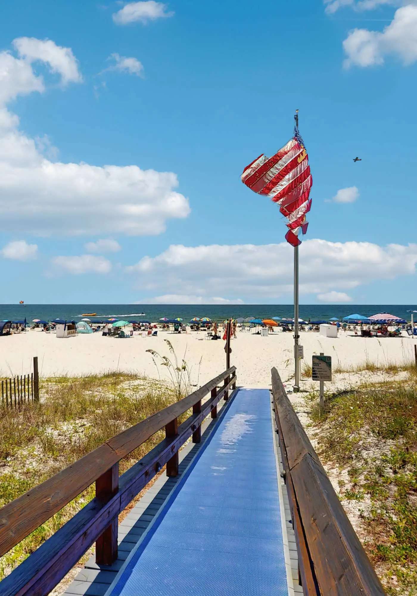 Inviting Gulf-front condo with pool, sauna, washer,dryer, & central AC