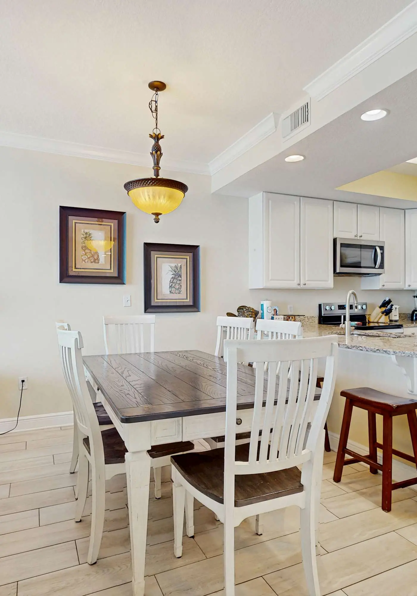 Inviting Gulf-front condo with pool, sauna, washer,dryer, & central AC