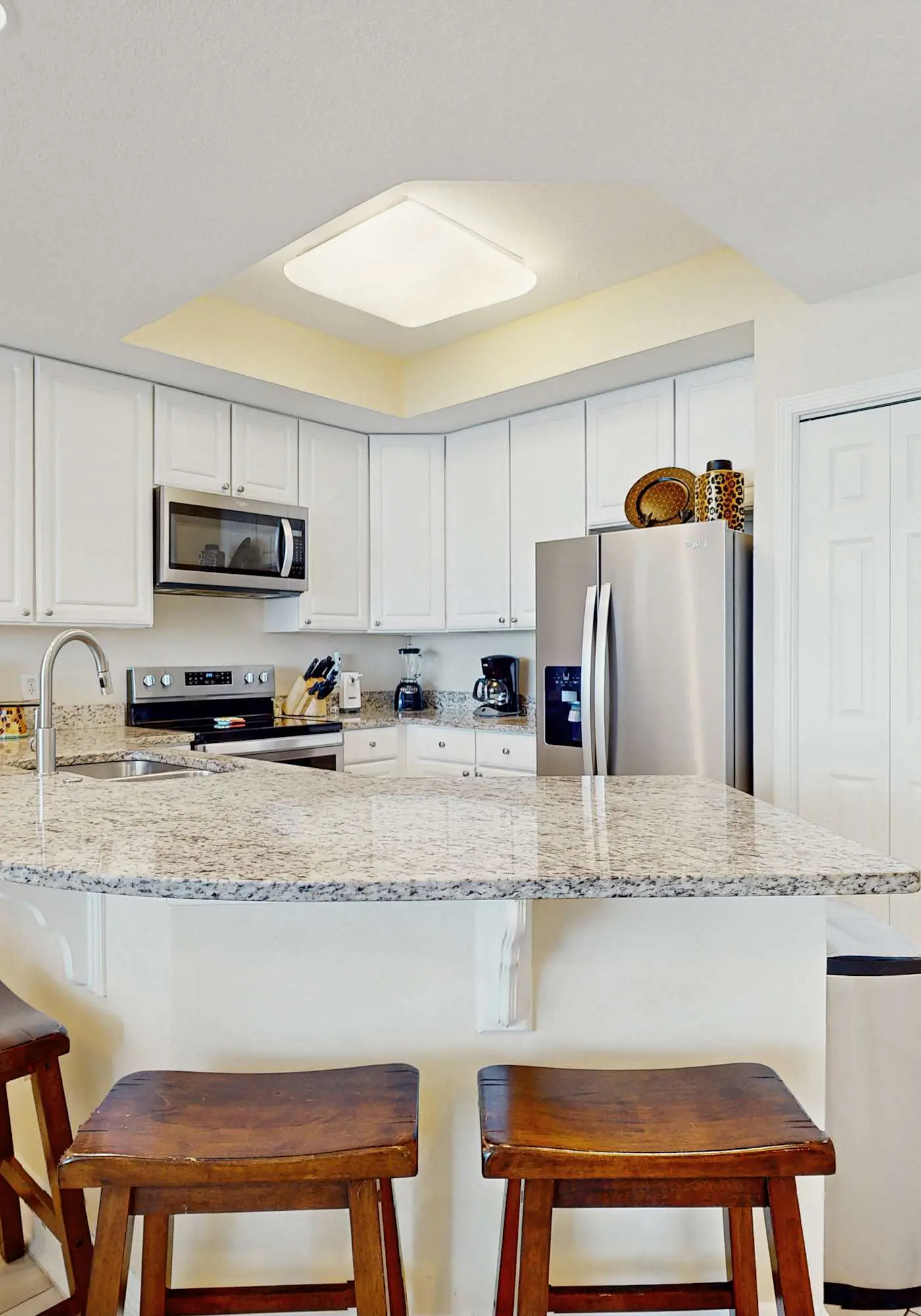 Inviting Gulf-front condo with pool, sauna, washer,dryer, & central AC