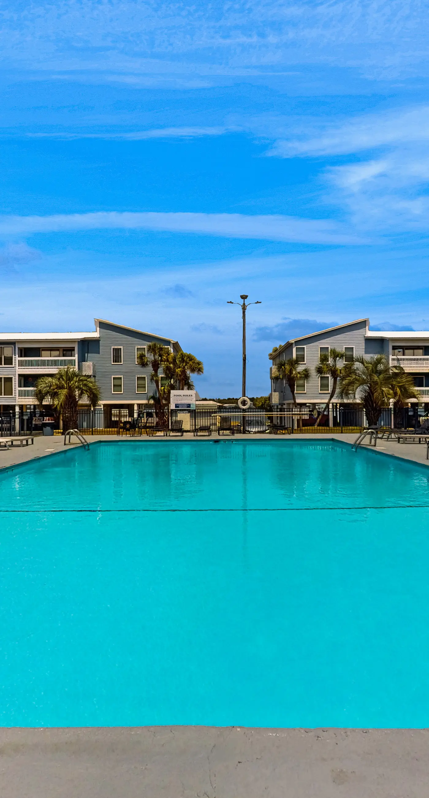 Cheerful Condo with Shared Pool, Pier, and Beach Access
