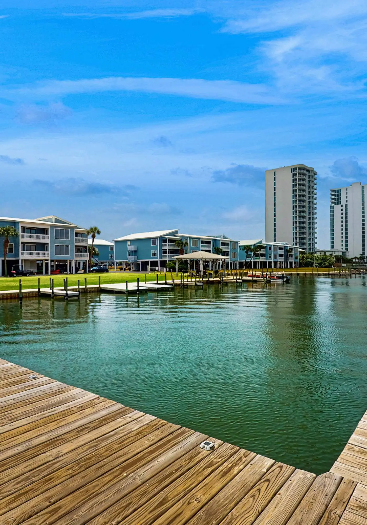 Cheerful Condo with Shared Pool, Pier, and Beach Access