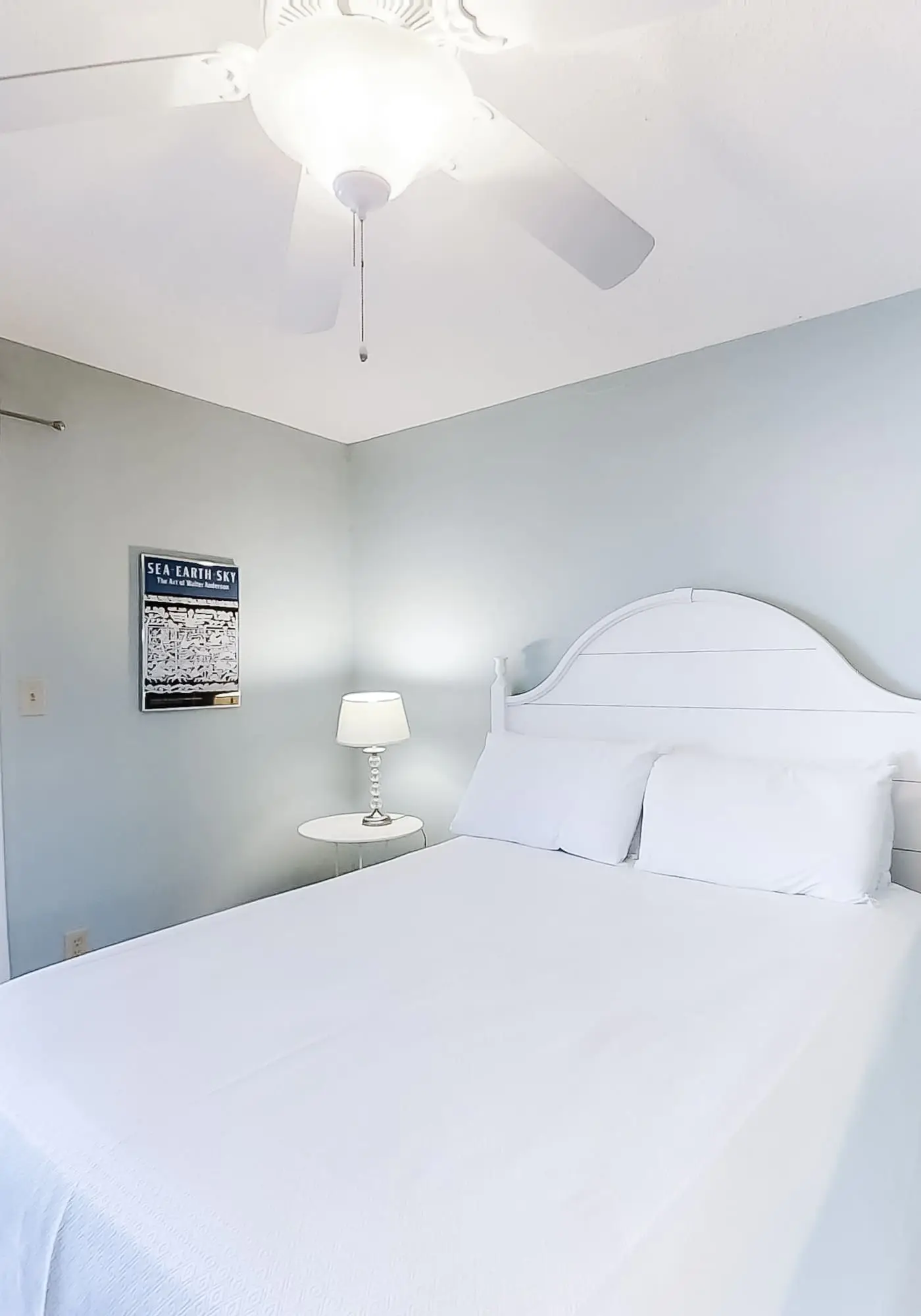 Cheerful Condo with Shared Pool, Pier, and Beach Access