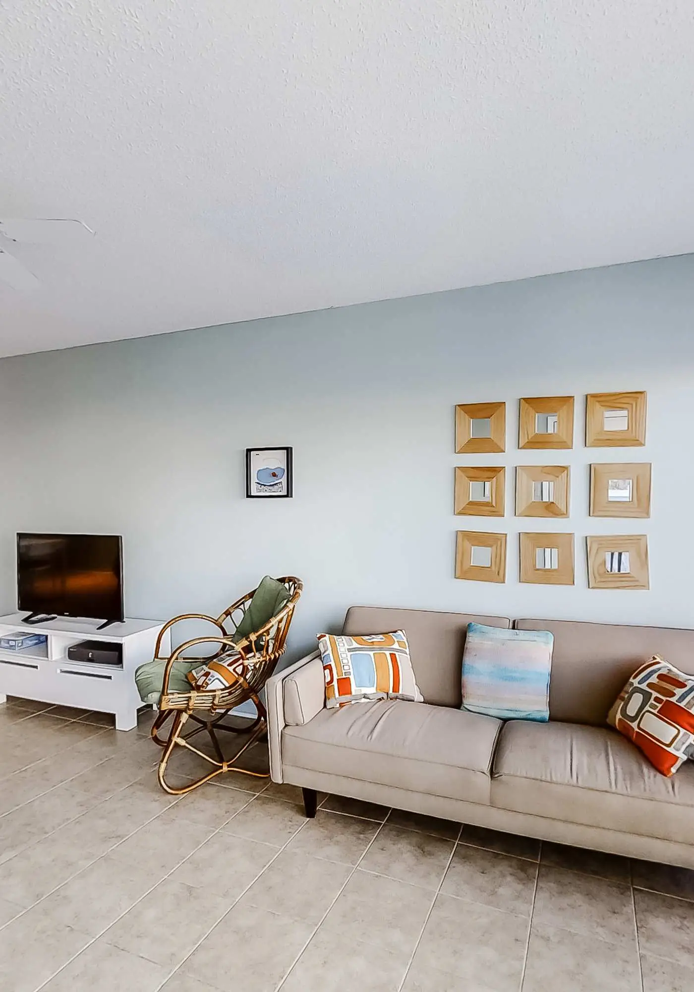 Cheerful Condo with Shared Pool, Pier, and Beach Access