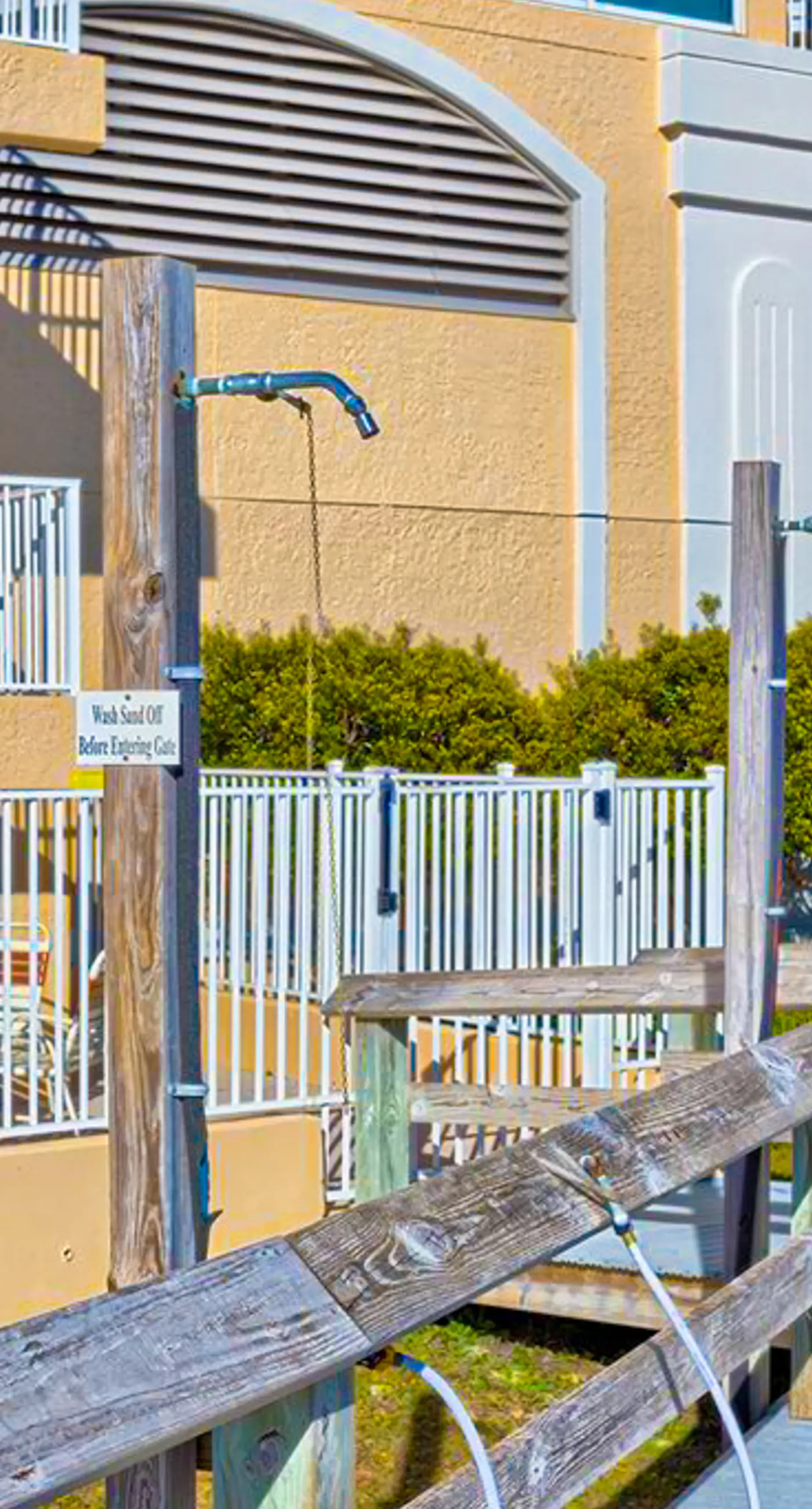 Gulf-front condo with pool, sauna, washer dryer, central AC, & gym