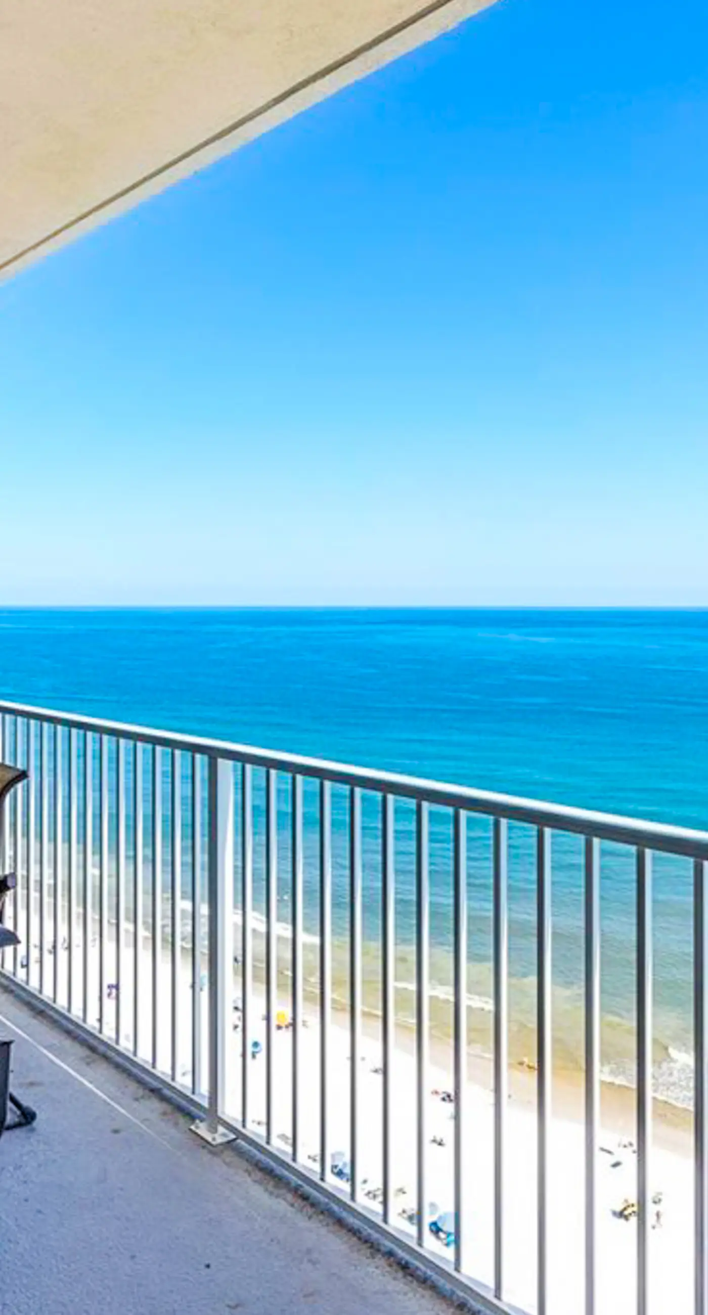 Gulf-front penthouse with pool, sauna, washer,dryer, & central AC
