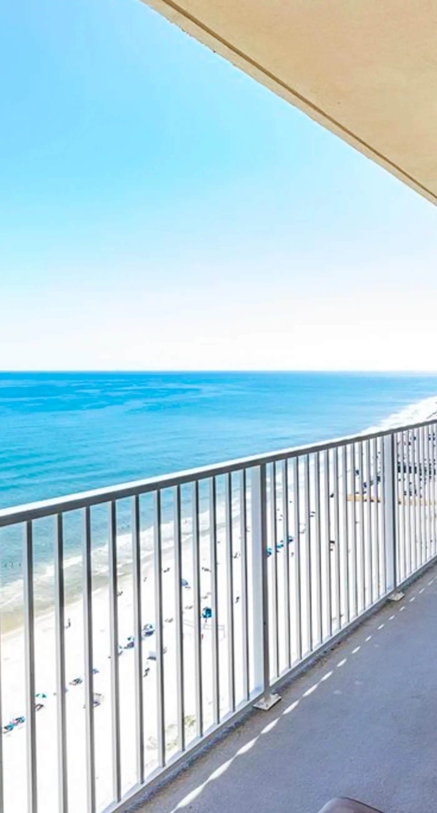 Gulf-front penthouse with pool, sauna, washer,dryer, & central AC