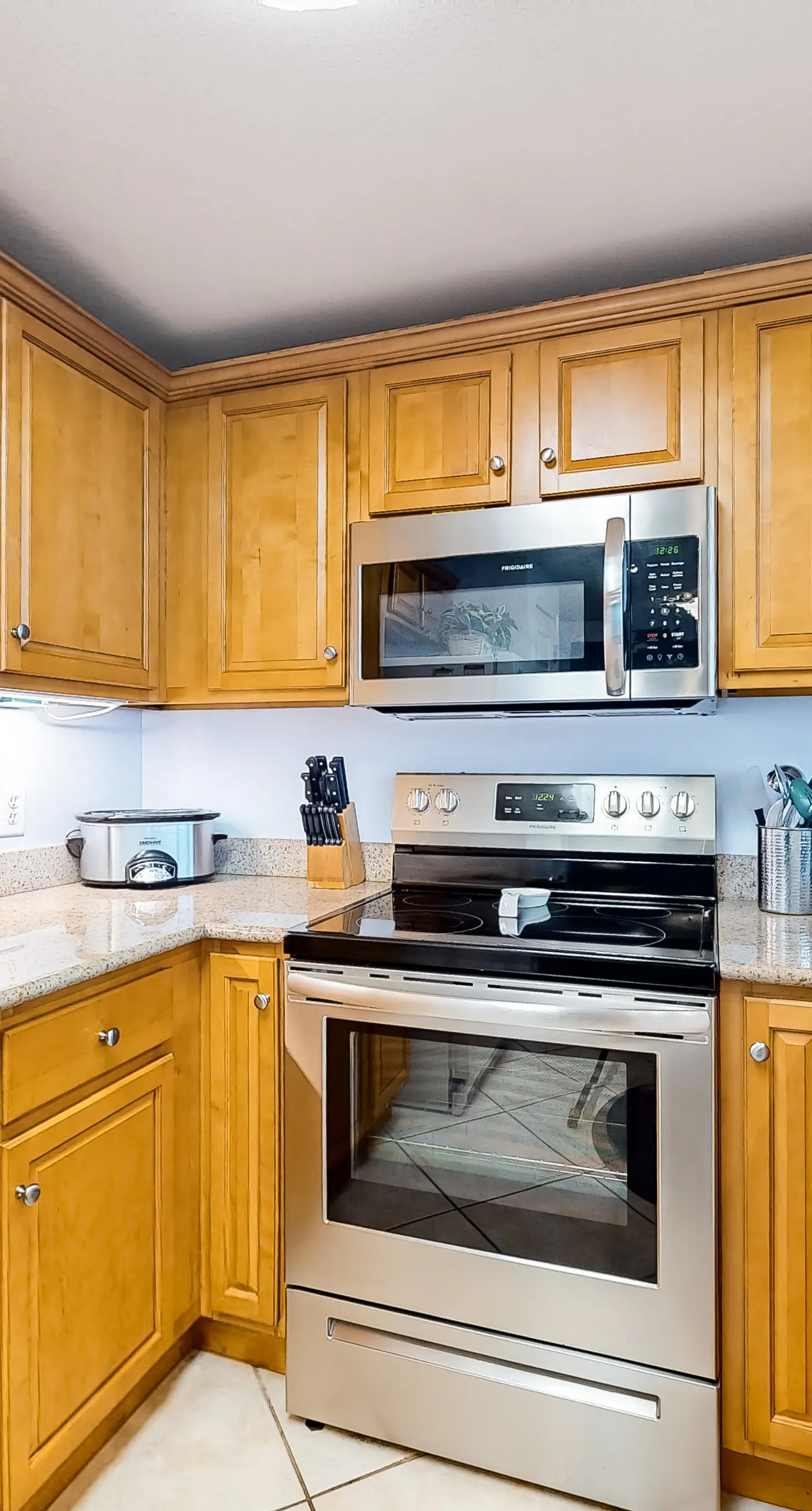 Wonderful Gulf Shores Home with Fantastic Water Views, Free WiFi, Shared Pool,Sauna