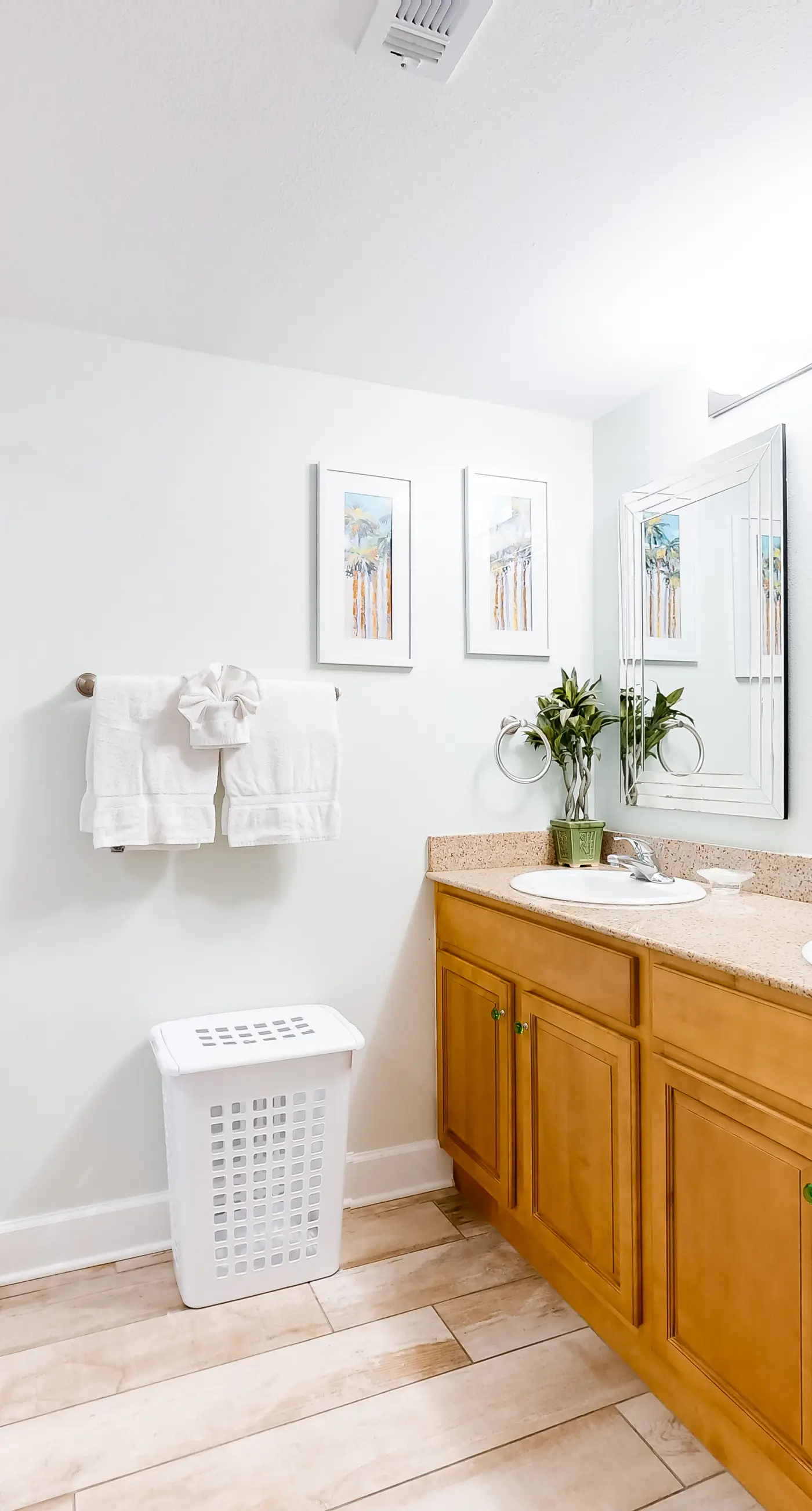 Wonderful Gulf Shores Home with Fantastic Water Views, Free WiFi, Shared Pool,Sauna