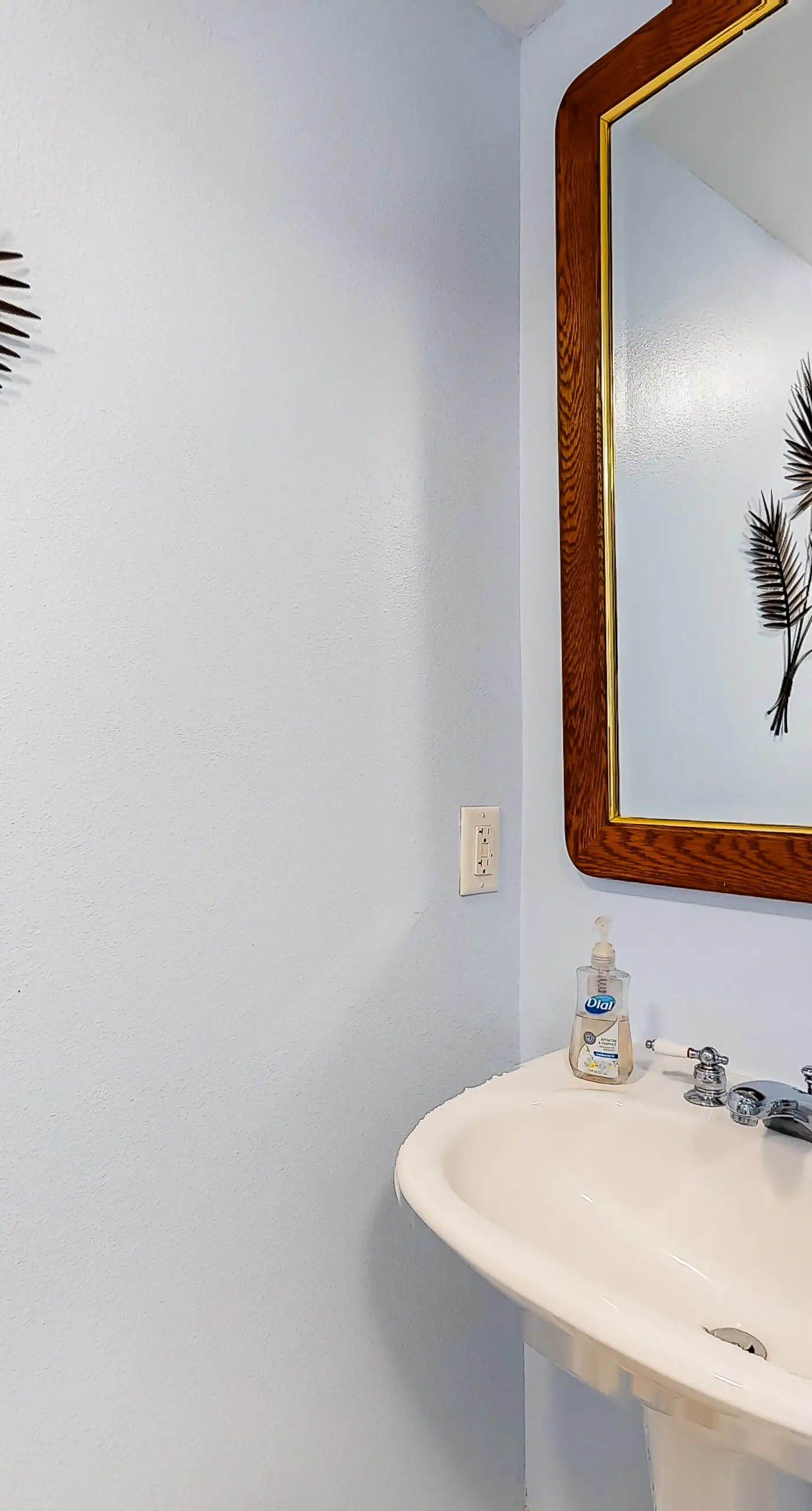 Wonderful Gulf Shores Home with Fantastic Water Views, Free WiFi, Shared Pool,Sauna