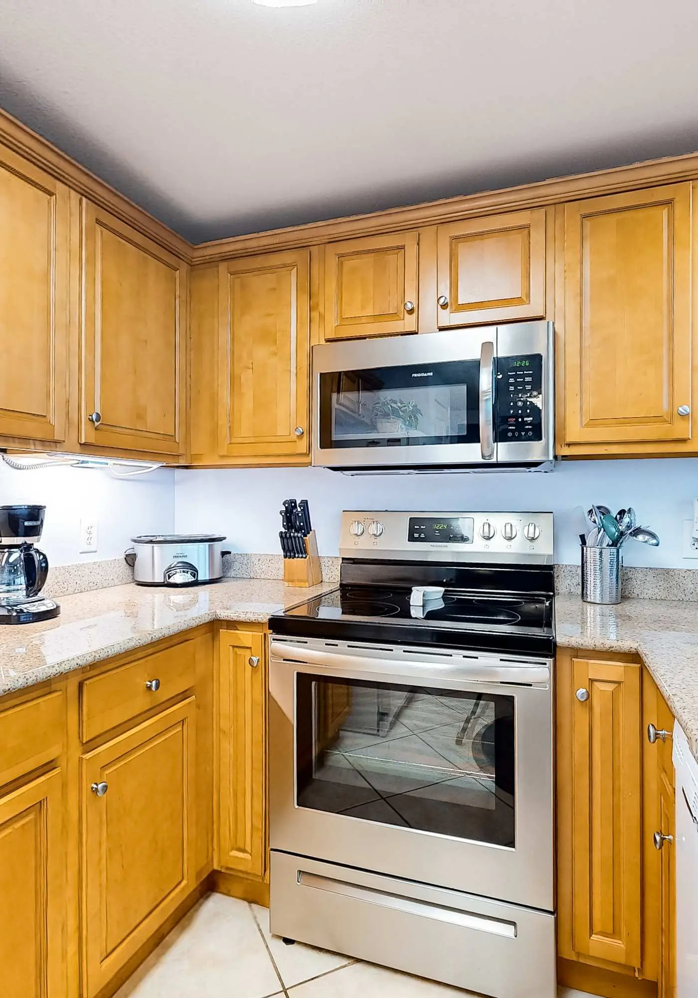 Wonderful Gulf Shores Home with Fantastic Water Views, Free WiFi, Shared Pool,Sauna