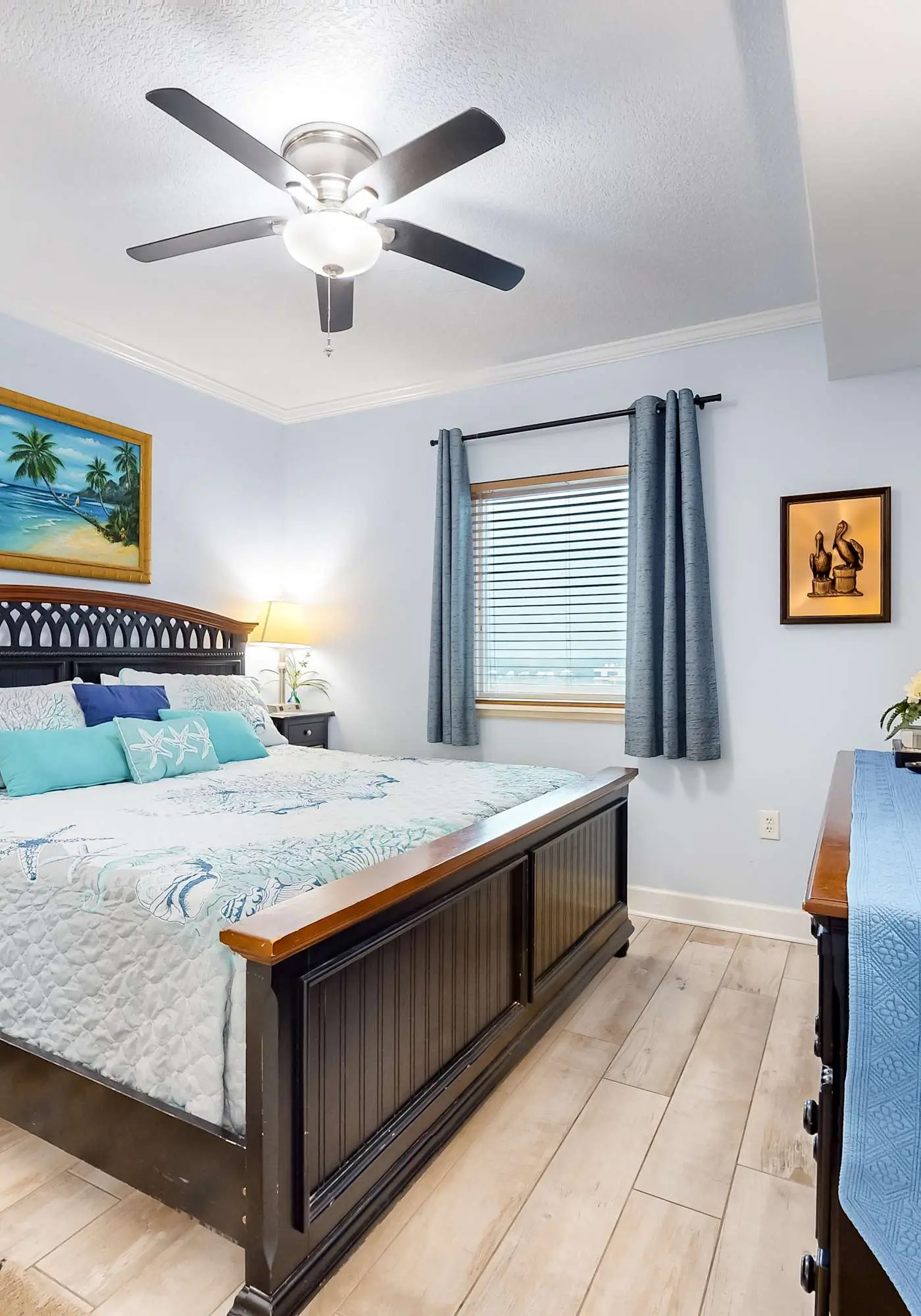 Wonderful Gulf Shores Home with Fantastic Water Views, Free WiFi, Shared Pool,Sauna