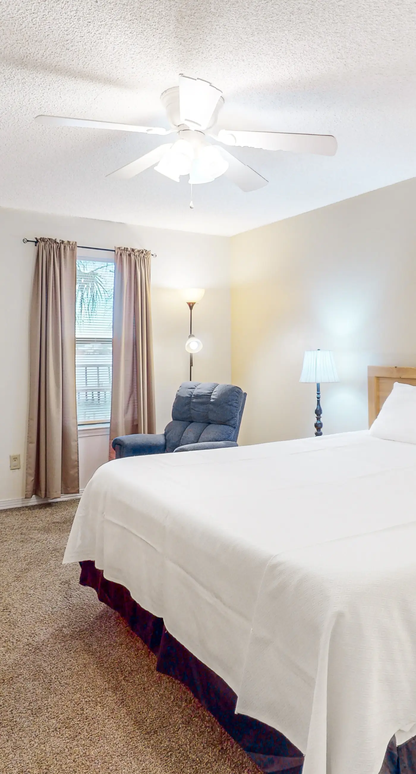 Lagoon-front Condo with Shared Pool, Pier, and Beach Access