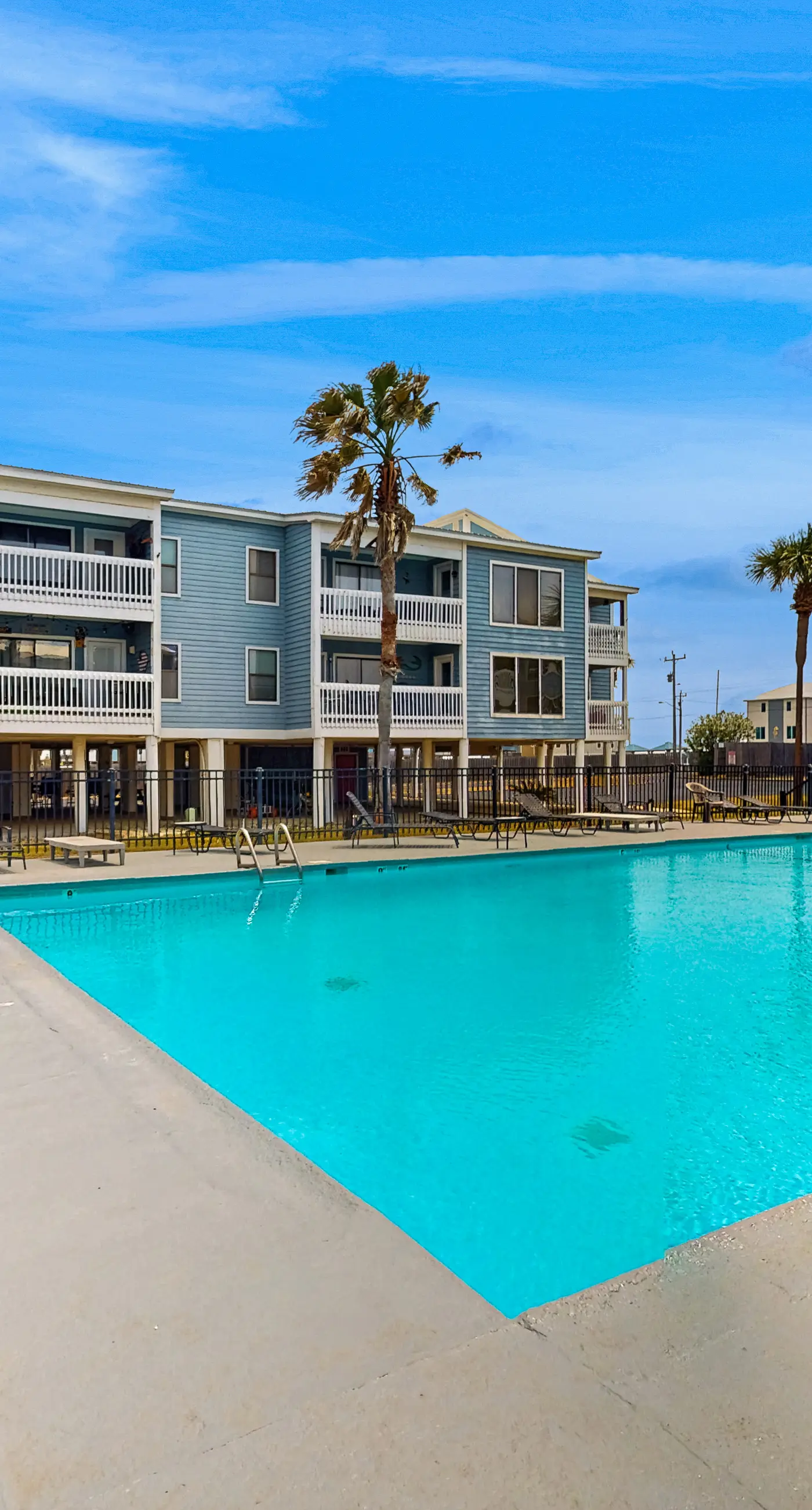 Lagoon-front Condo with Shared Pool, Pier, and Beach Access