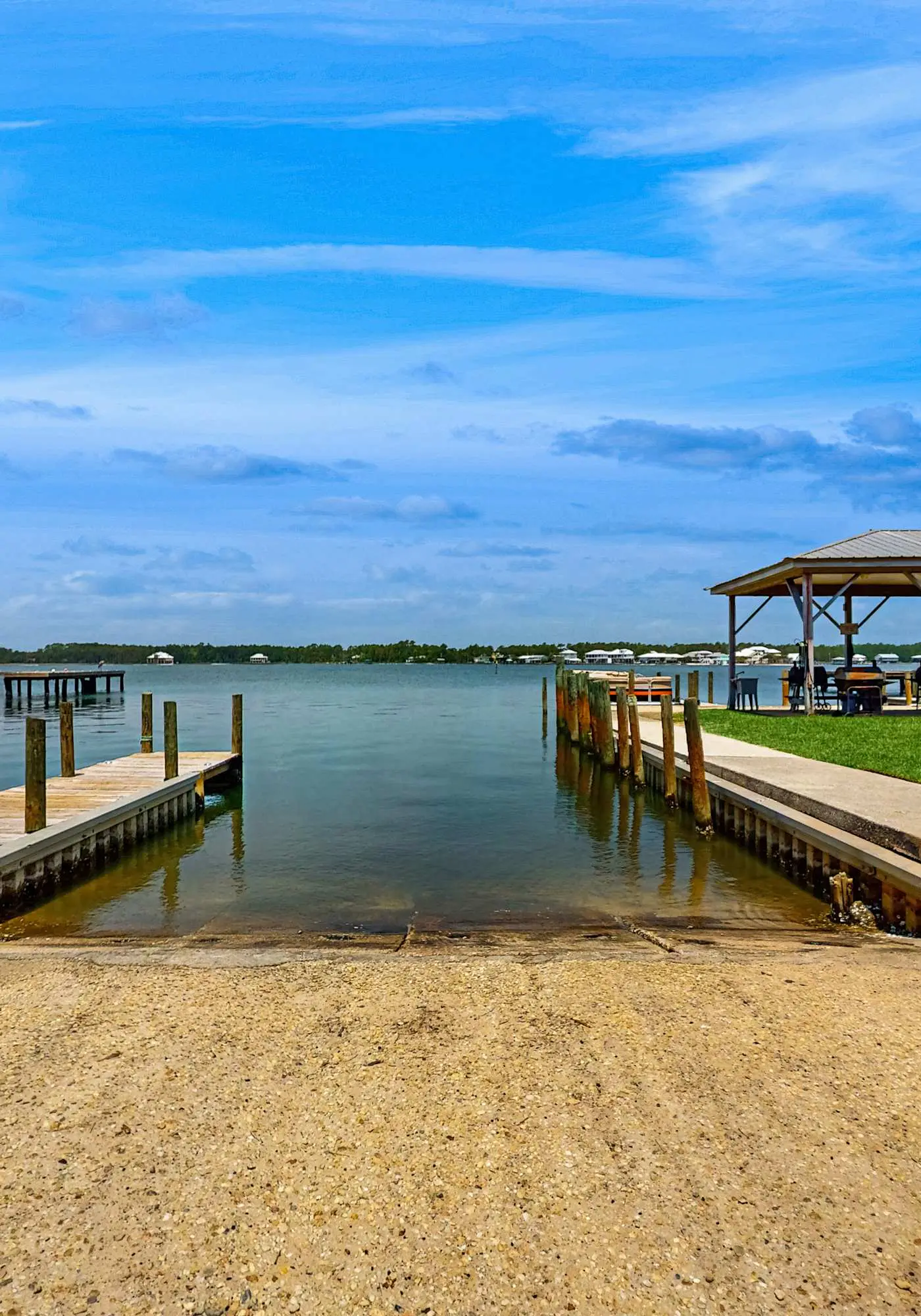 Lagoon-front Condo with Shared Pool, Pier, and Beach Access