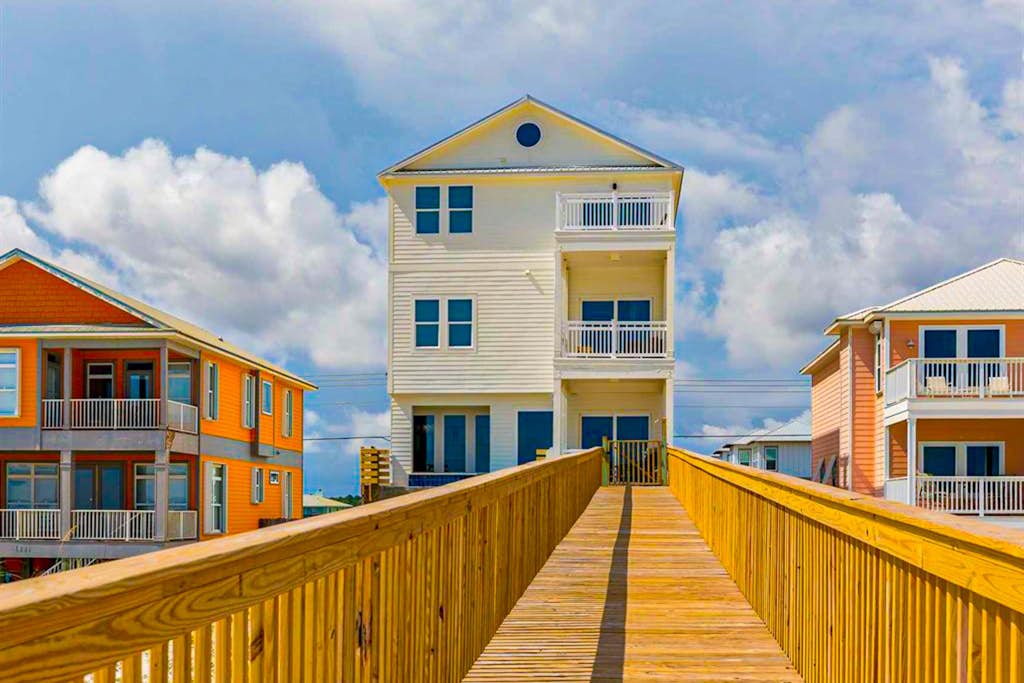 Beautiful Gulf-front house with private pool, lovely deck, & AC