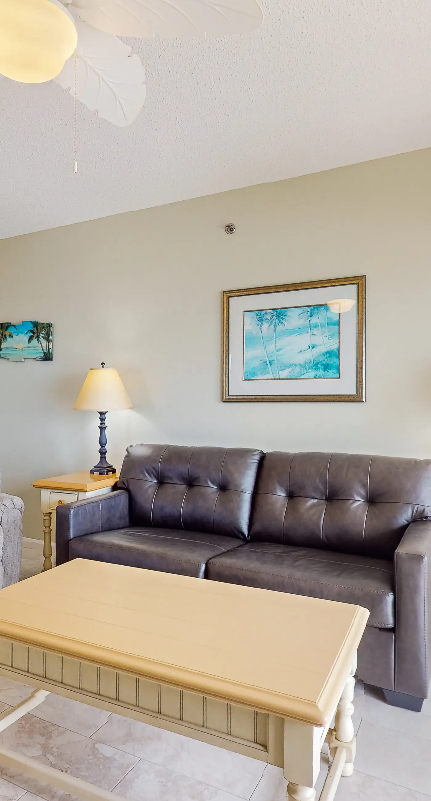 Cozy Condo in Gulf-Front Complex w/Free WiFi, Shared Pool, Central AC, Elevator