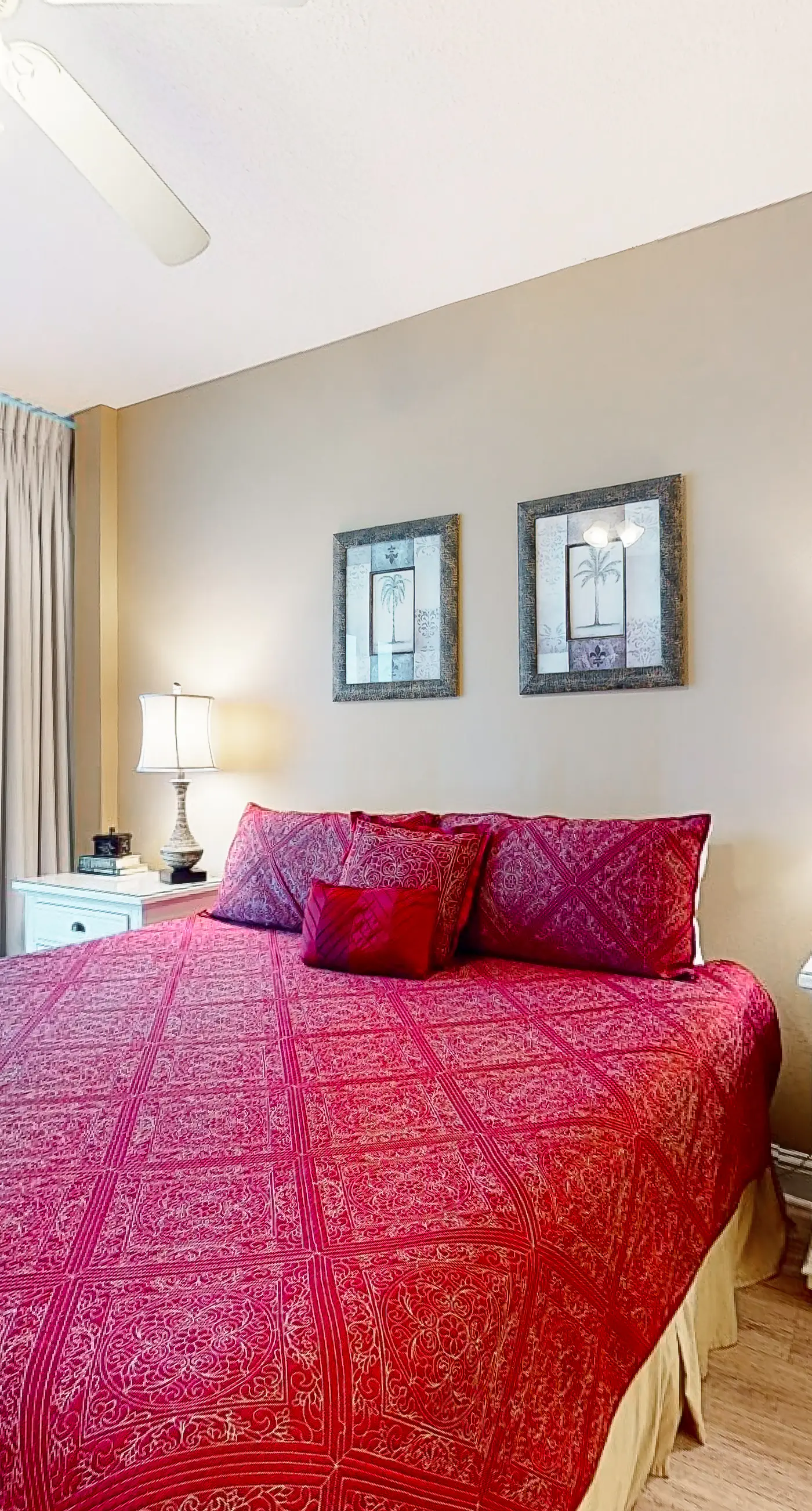 Waterfront condo with pool, hot tub, sauna, central AC, washer/dryer, & balcony