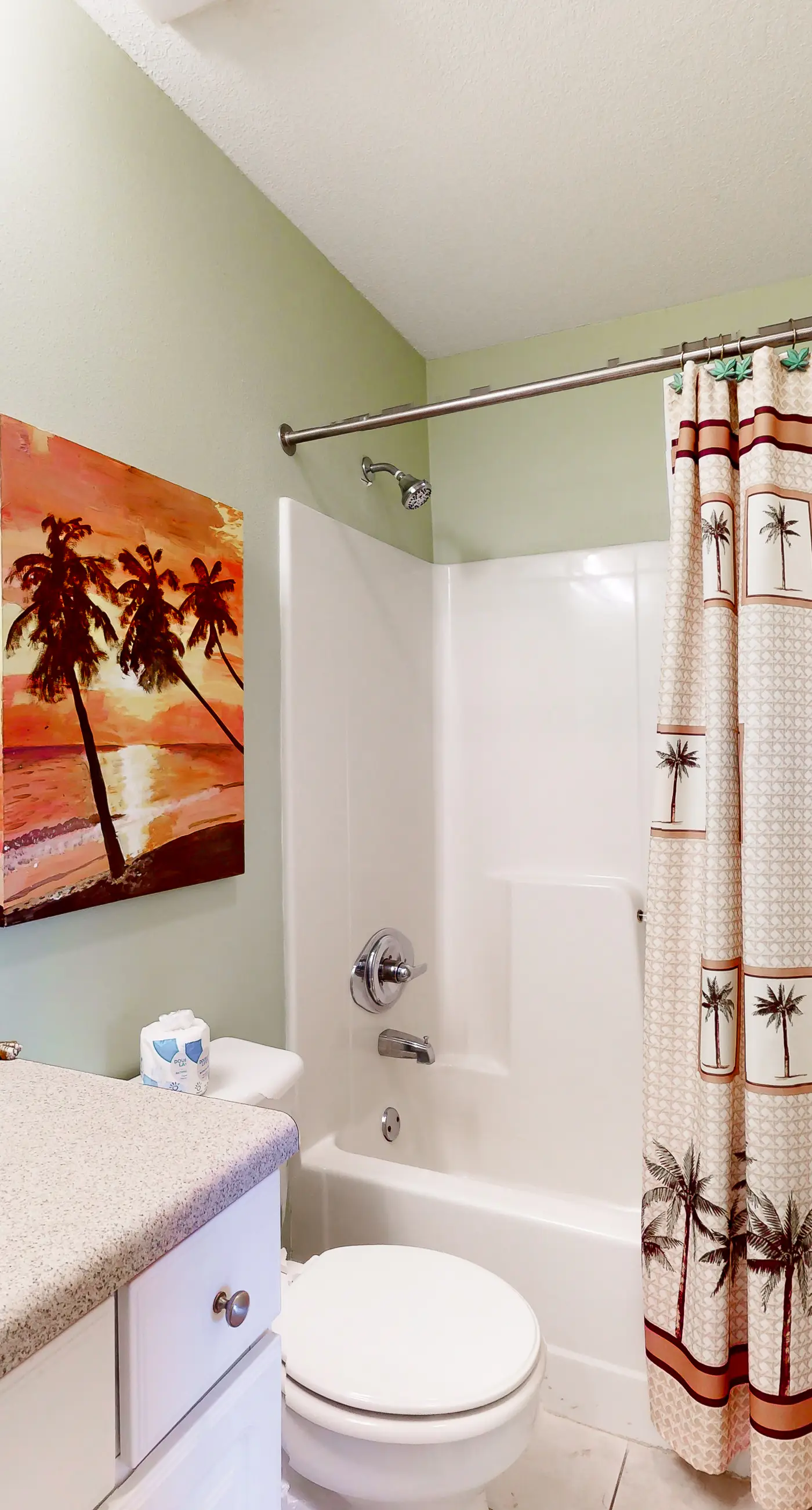 Waterfront condo with pool, hot tub, sauna, central AC, washer/dryer, & balcony