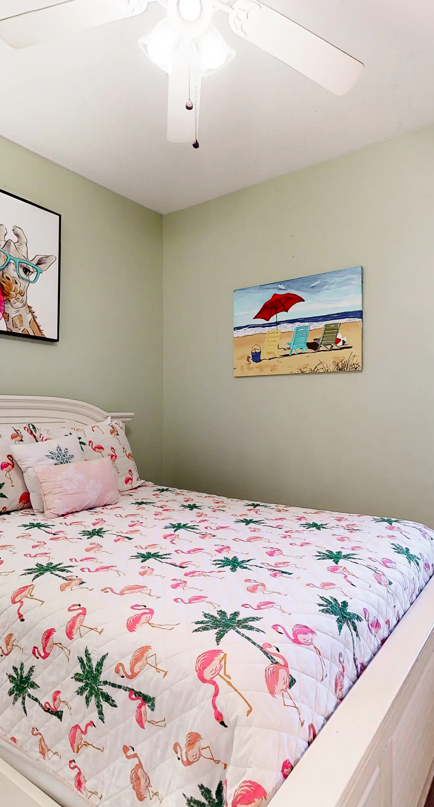 Waterfront condo with pool, hot tub, sauna, central AC, washer/dryer, & balcony